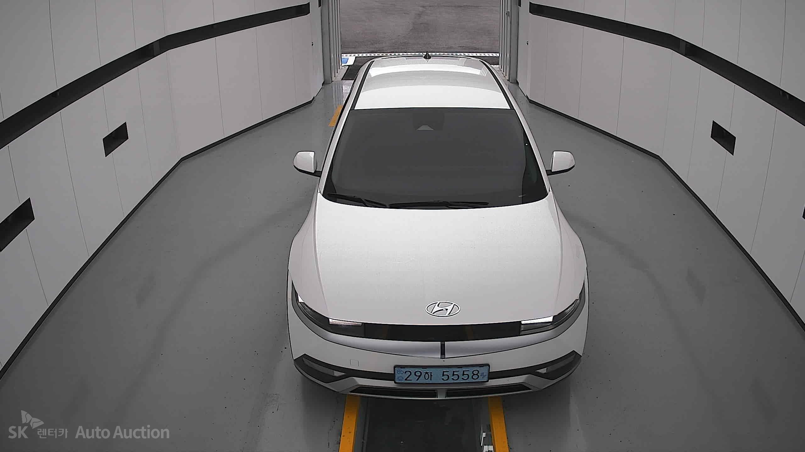 2022 - hyundai ioniq