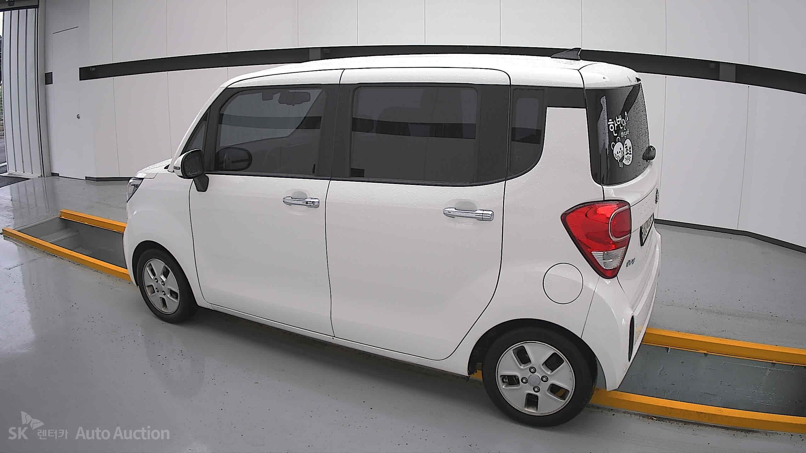 2021 - kia ray