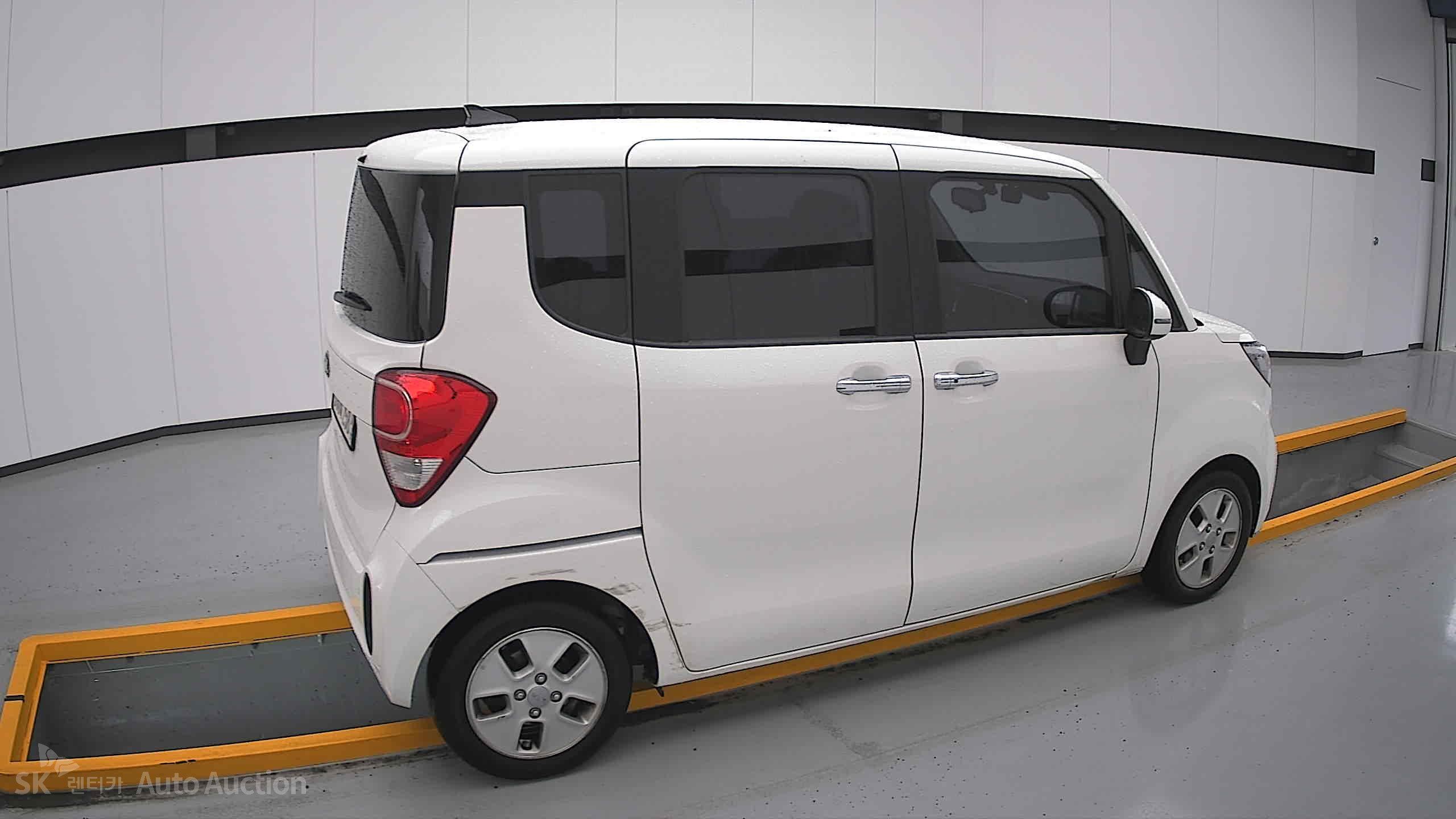2021 - kia ray
