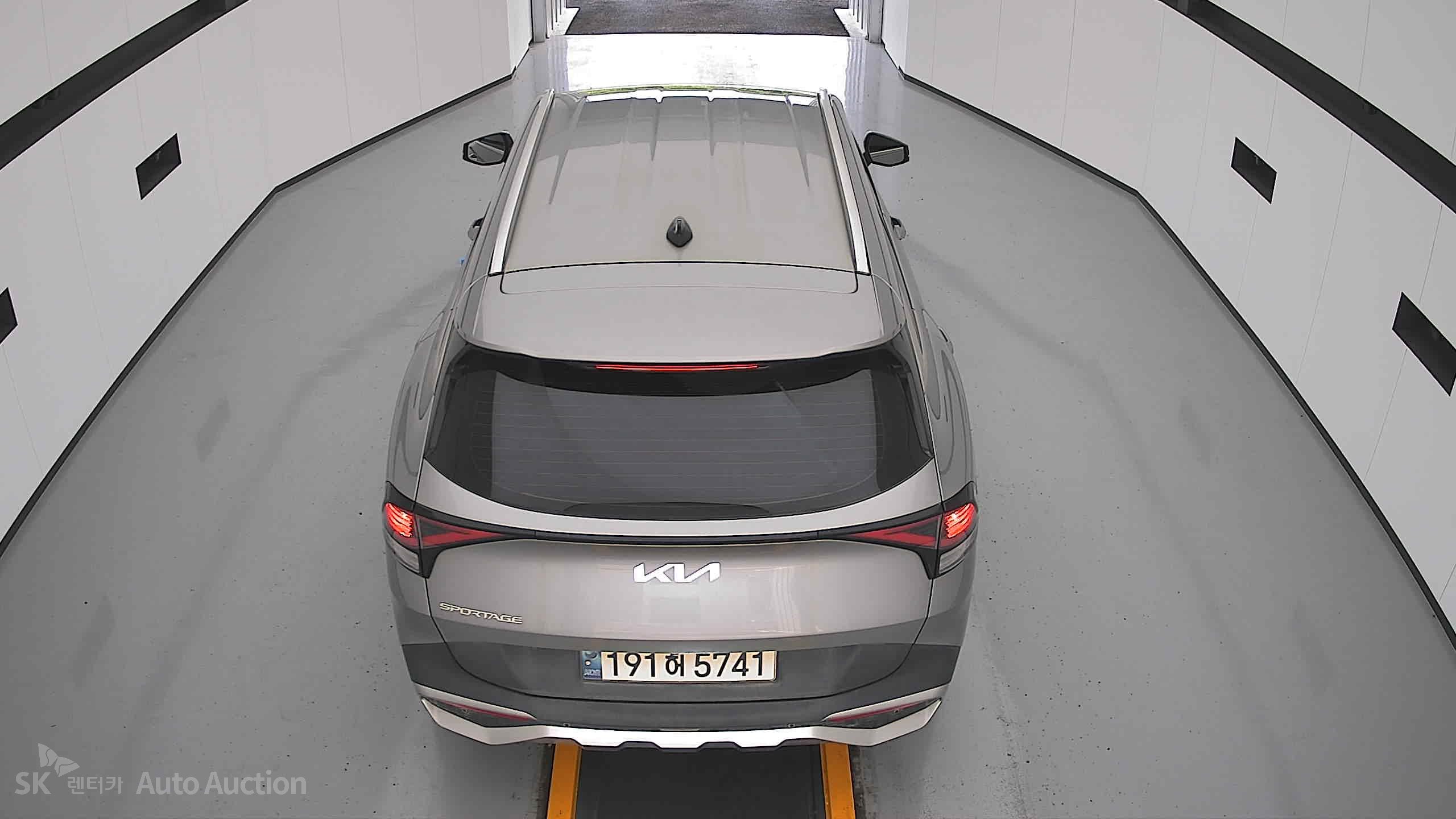 2022 - kia sportage