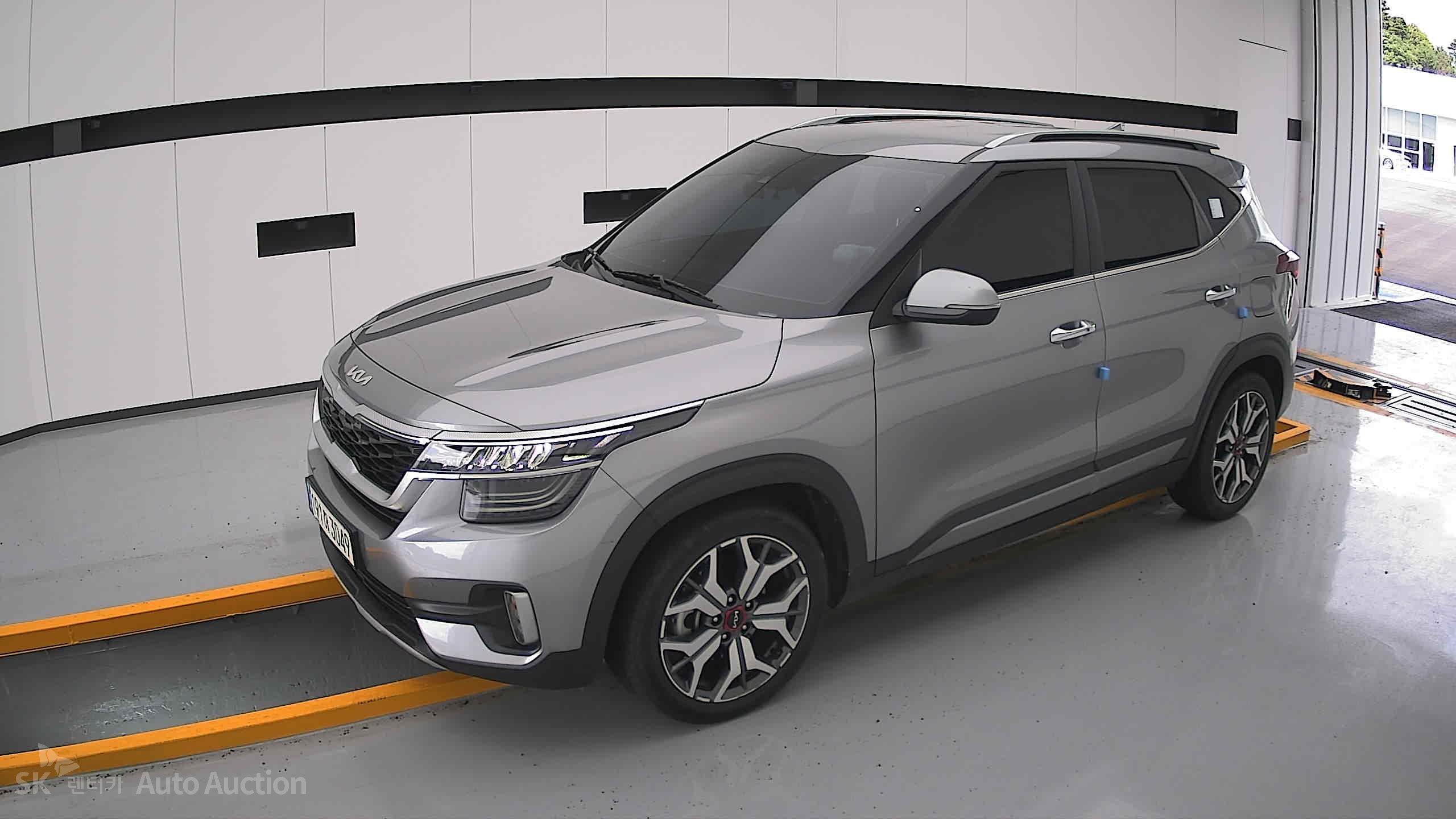 2023 - kia seltos