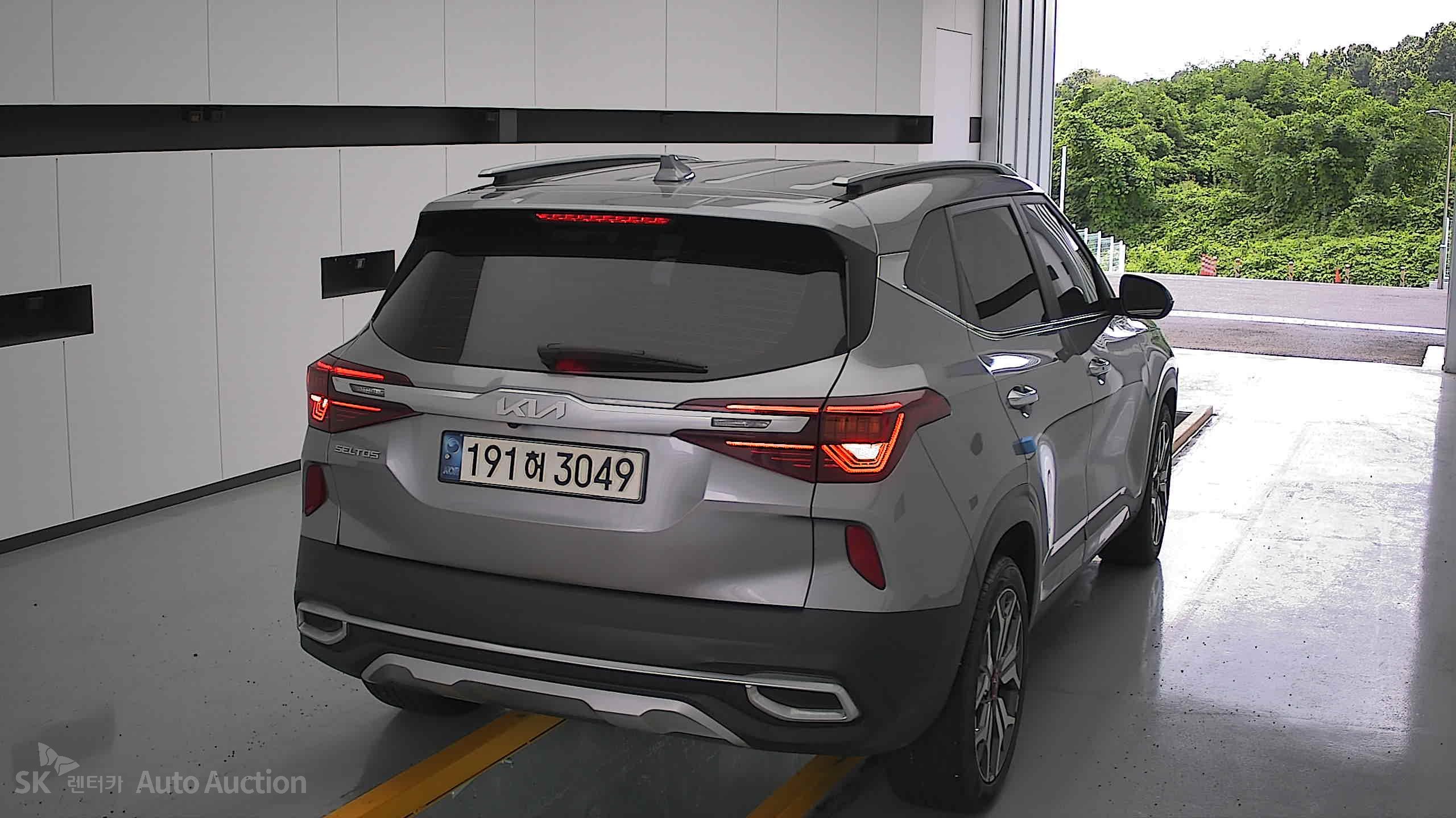 2023 - kia seltos
