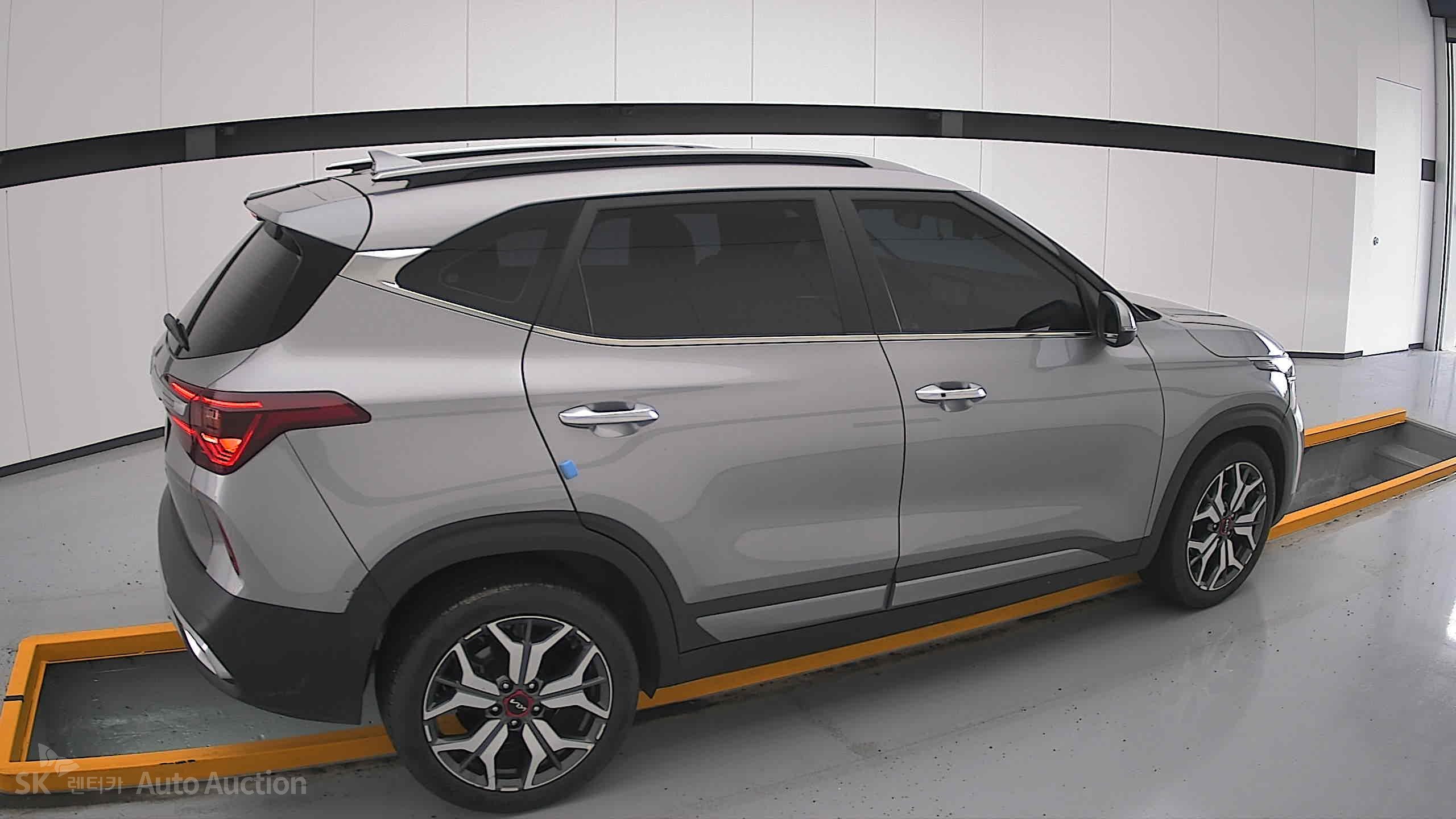 2023 - kia seltos