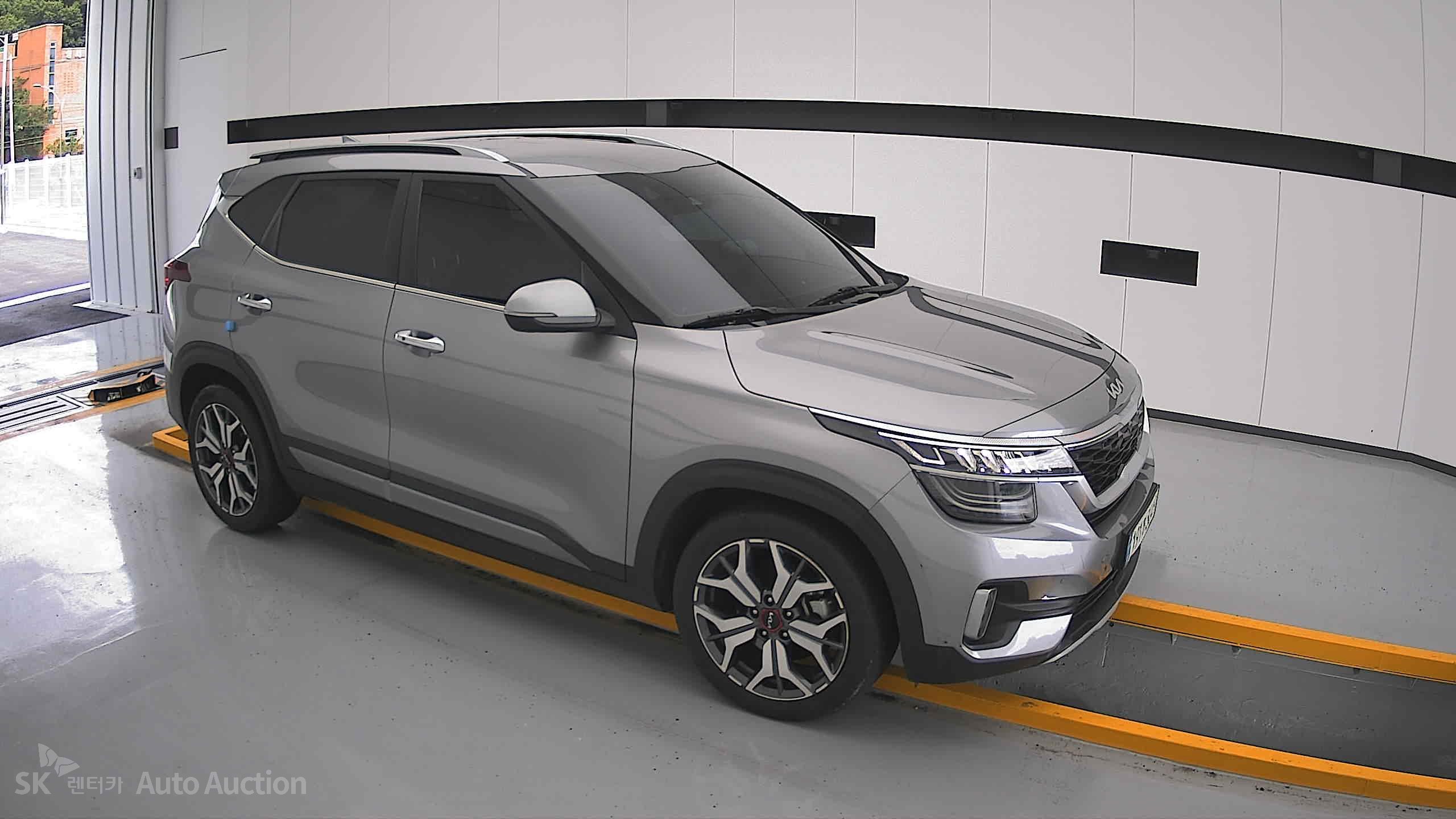 2023 - kia seltos