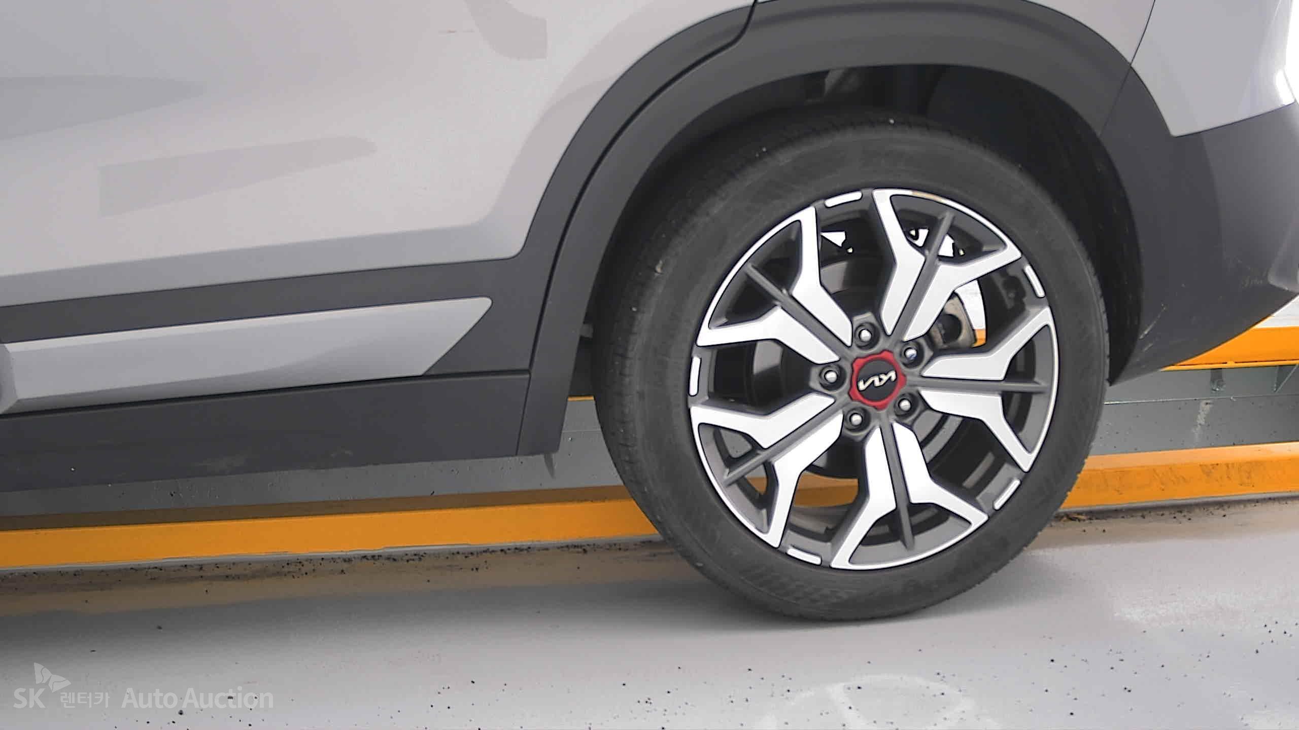 2023 - kia seltos