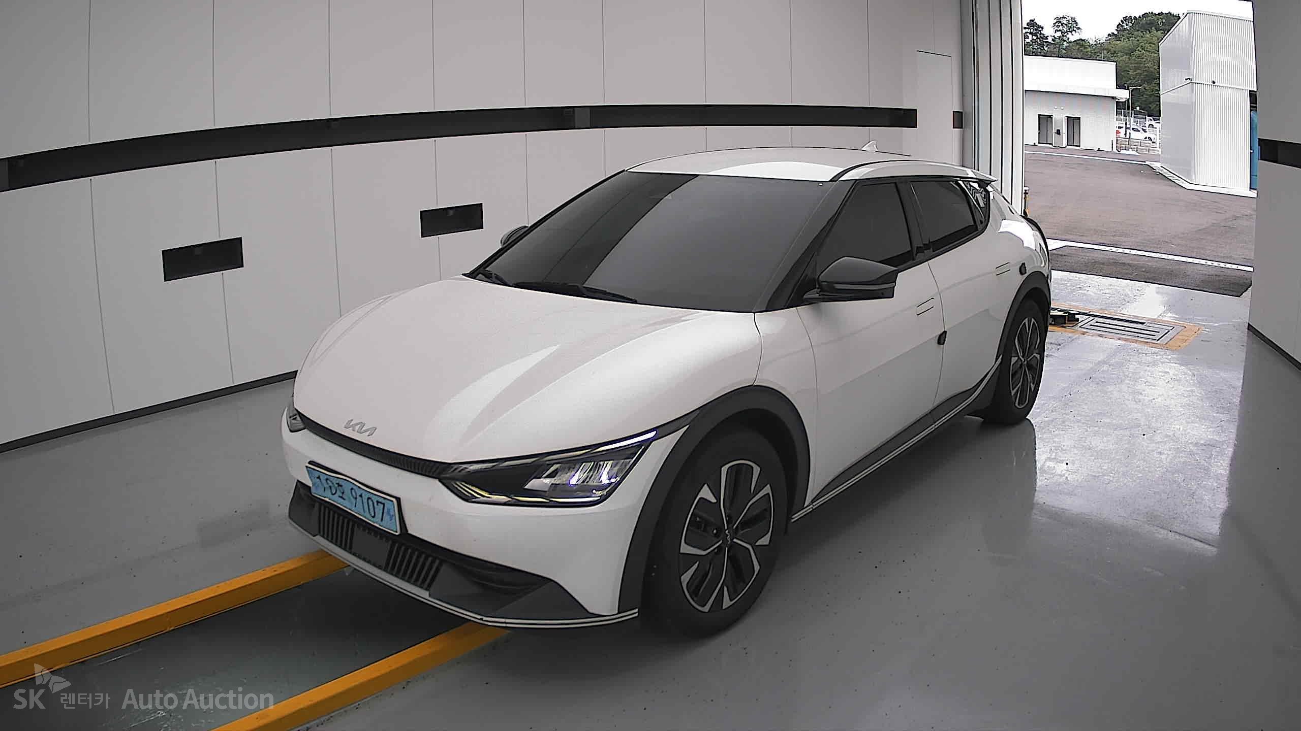 2022 - kia ev6