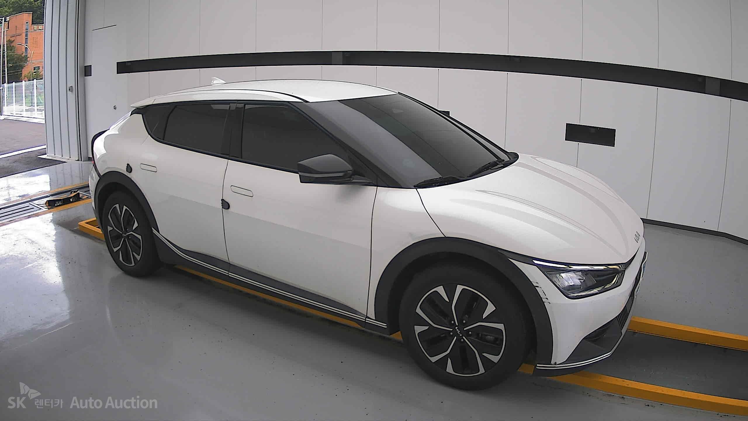2022 - kia ev6