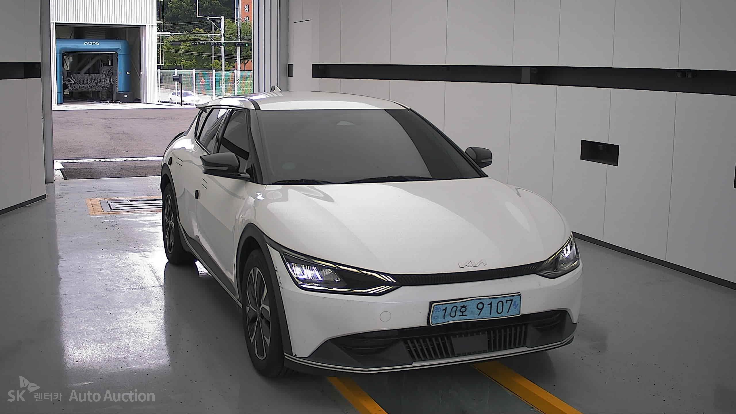 2022 - kia ev6