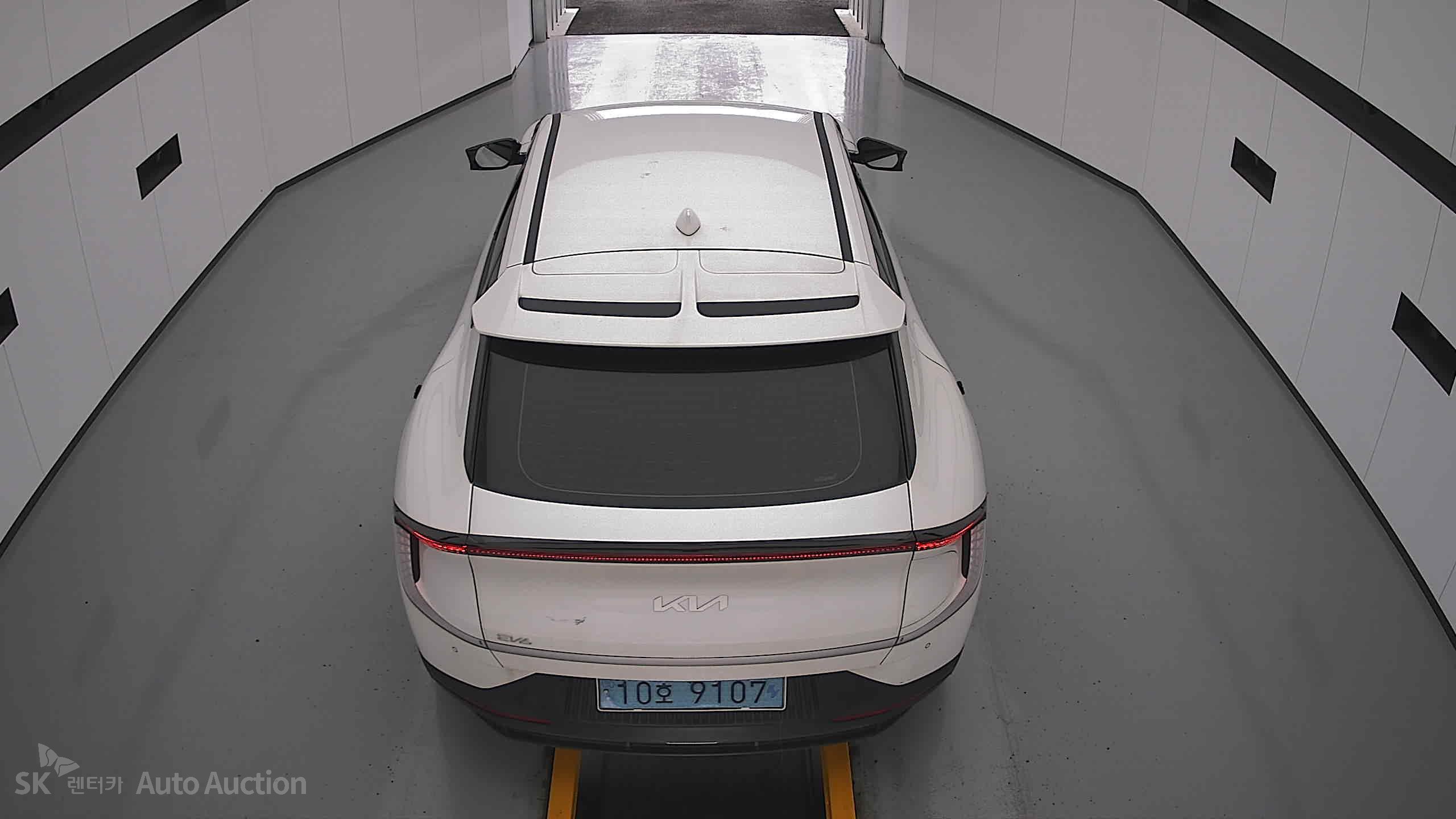 2022 - kia ev6