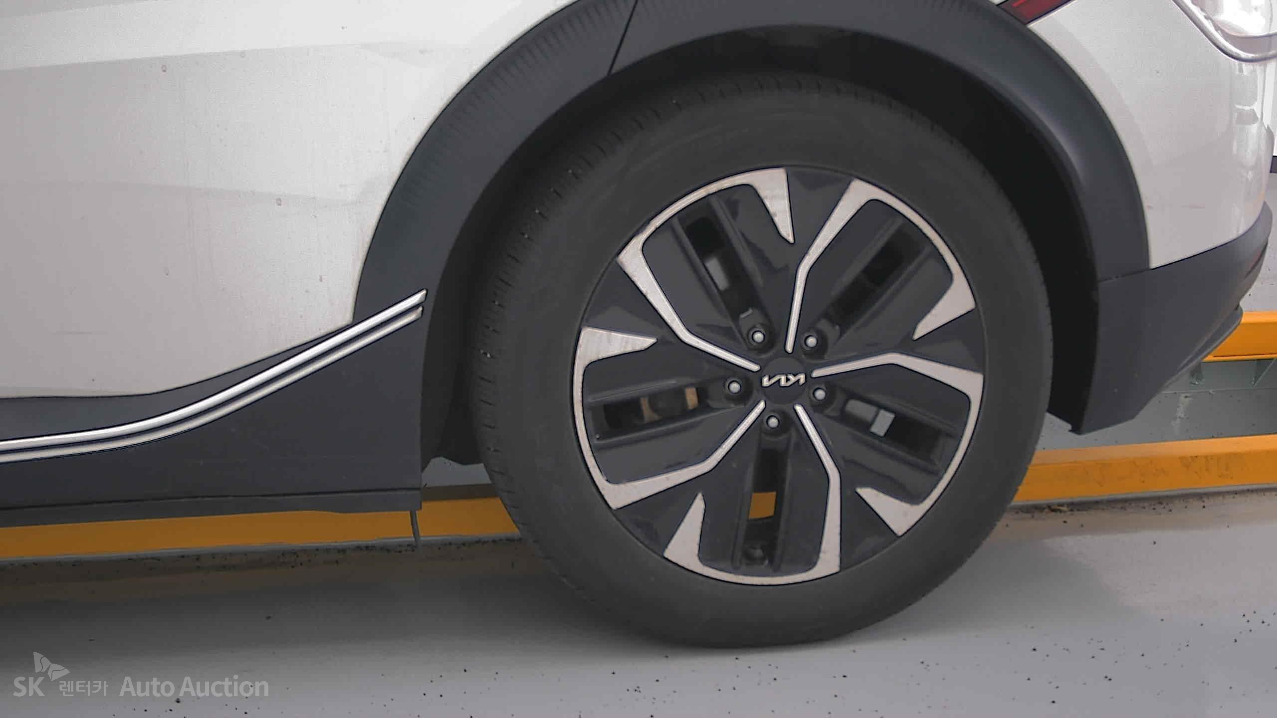 2022 - kia ev6