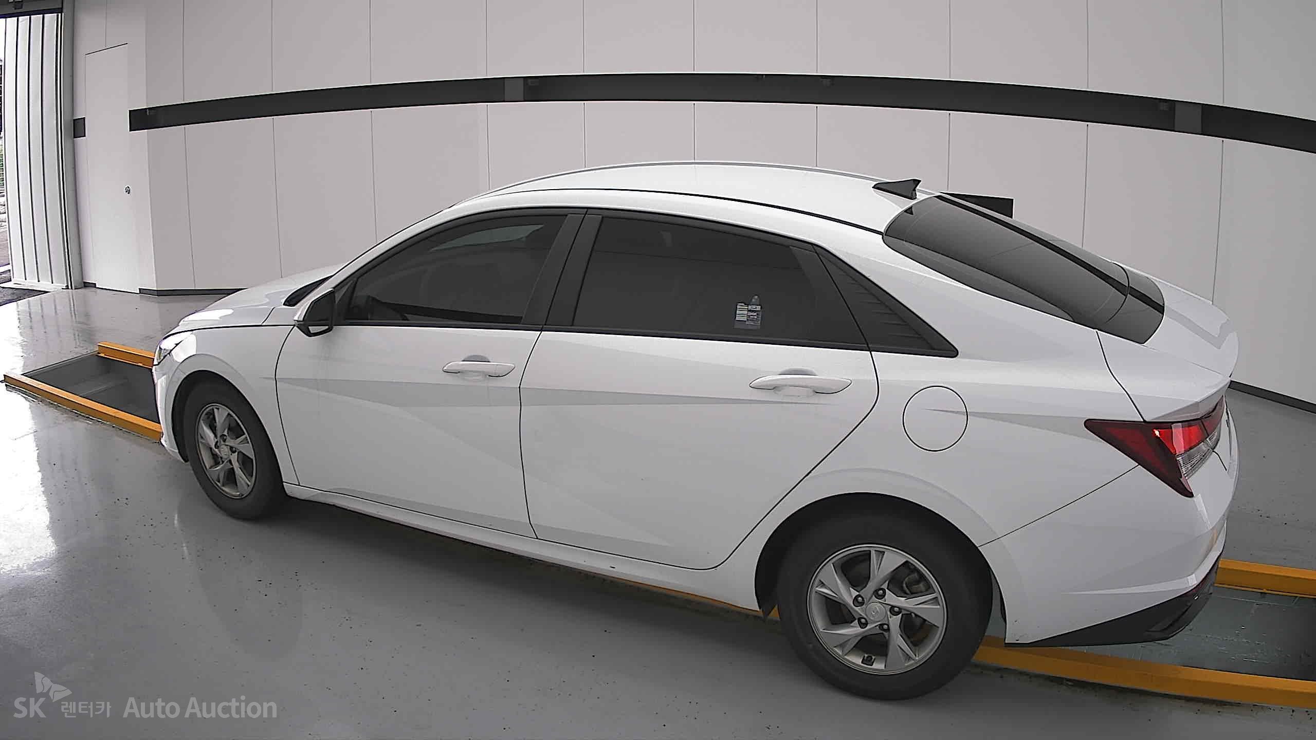 2023 - hyundai avante