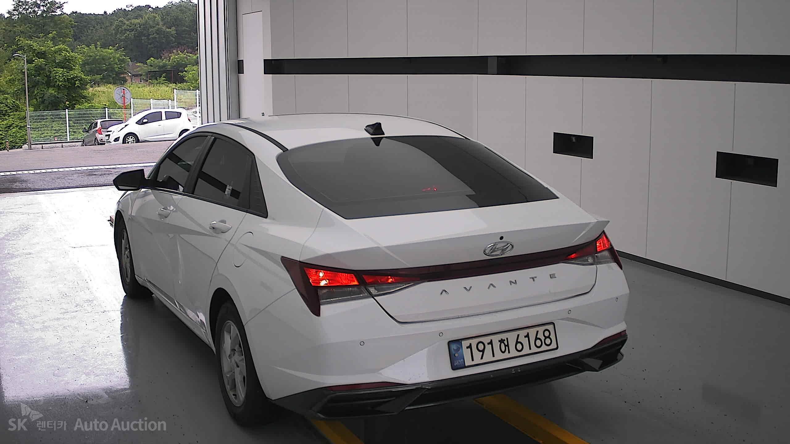 2023 - hyundai avante