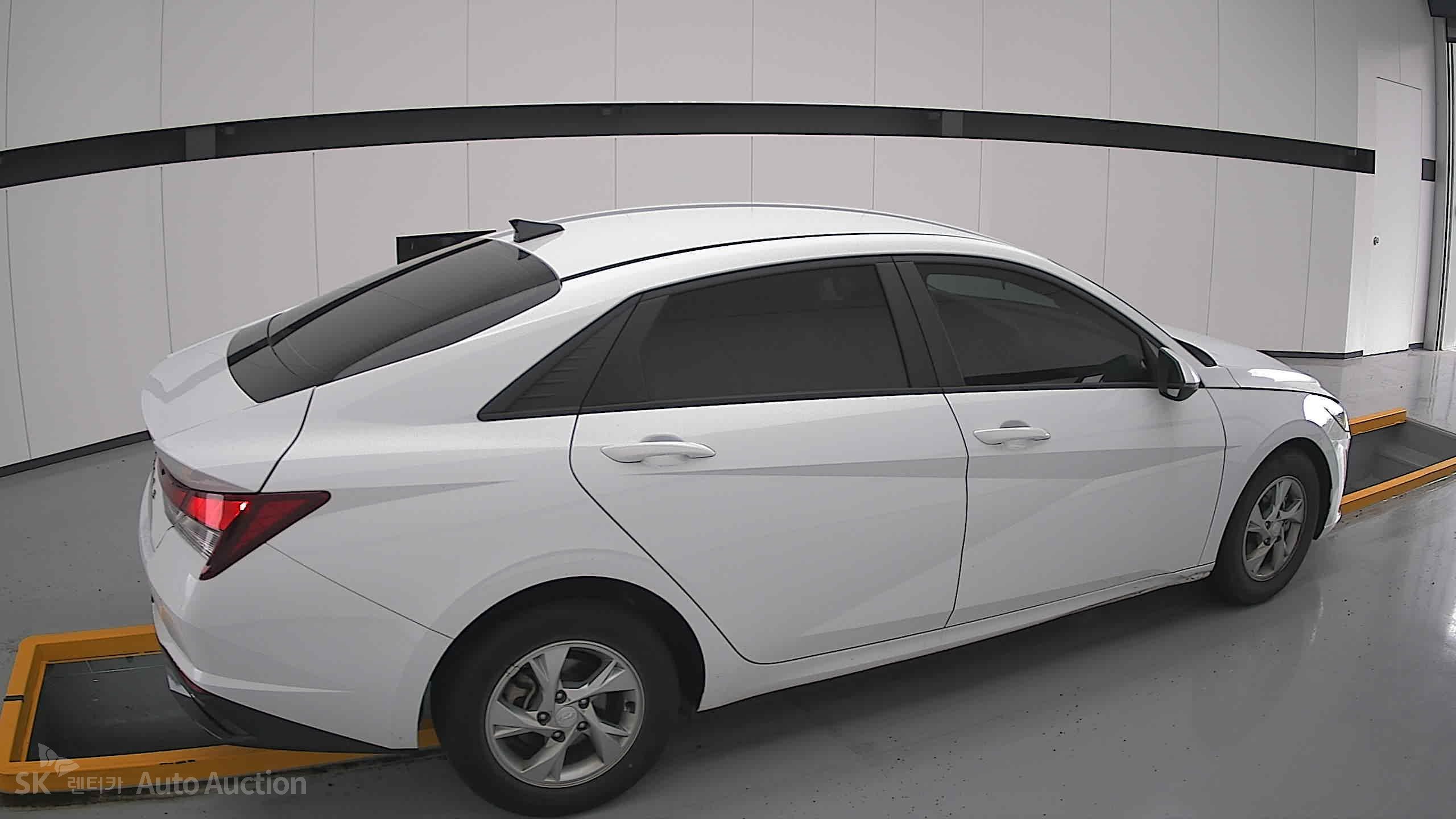 2023 - hyundai avante