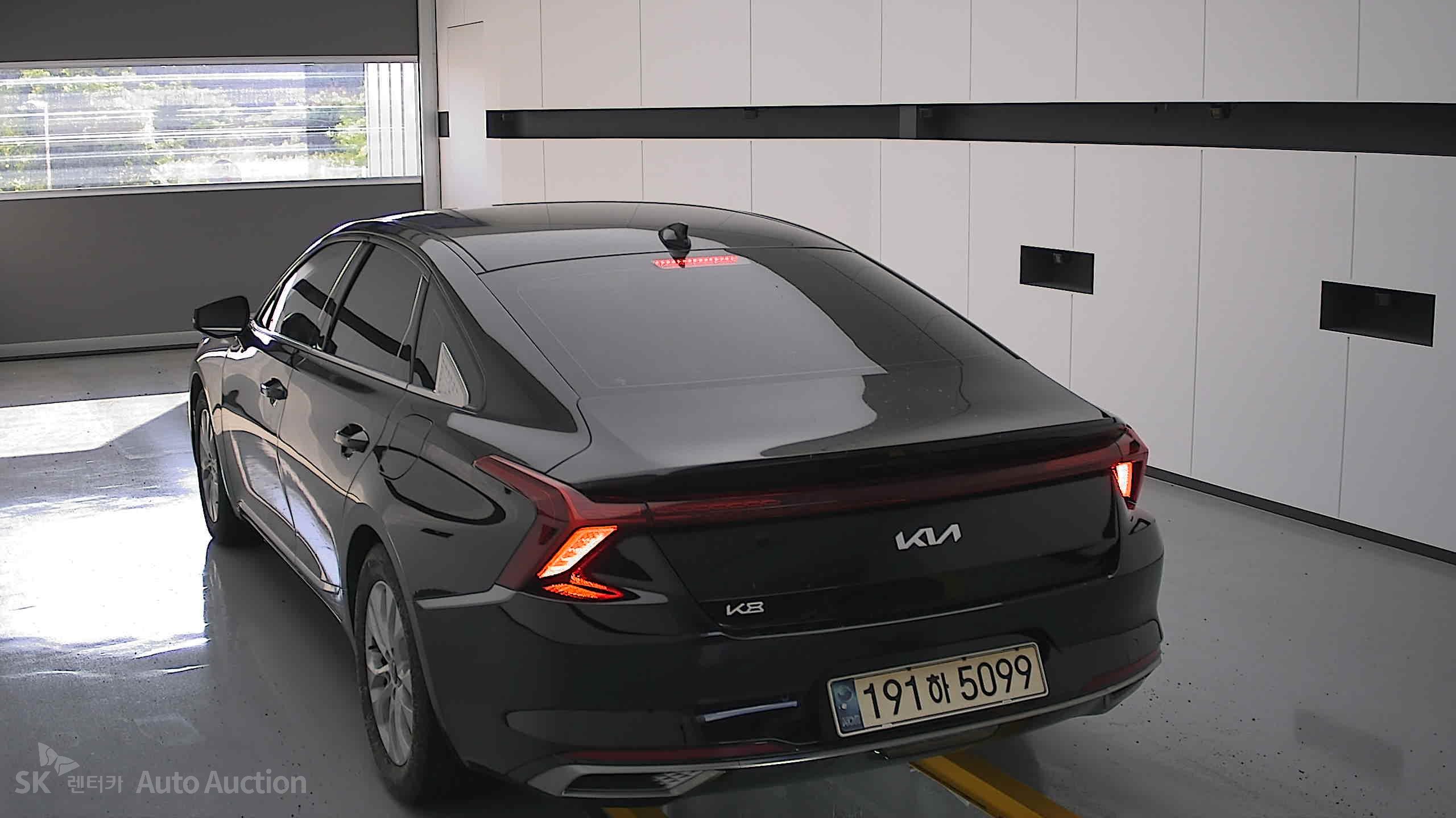 2022 - kia k8