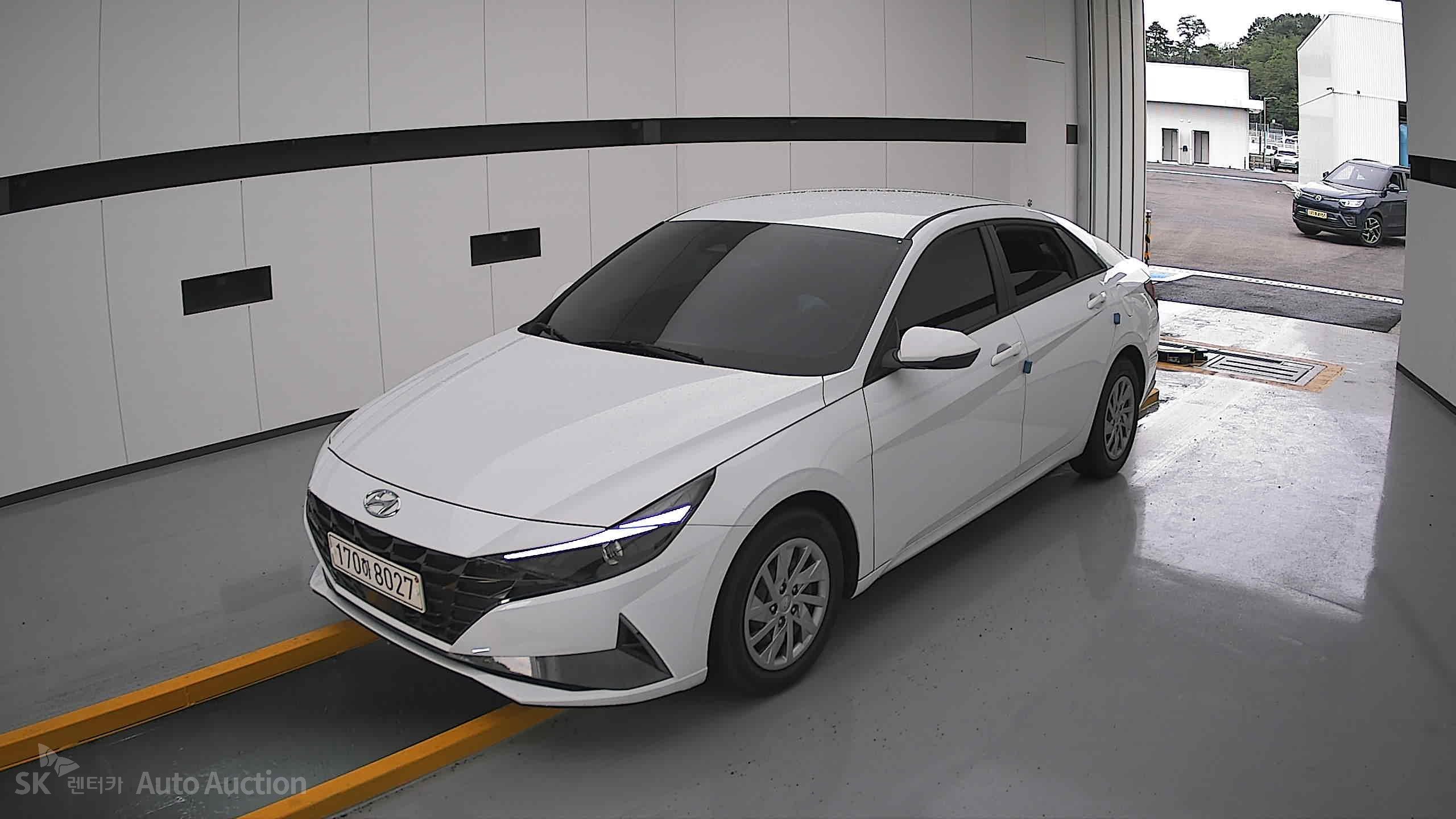 2021 - hyundai avante