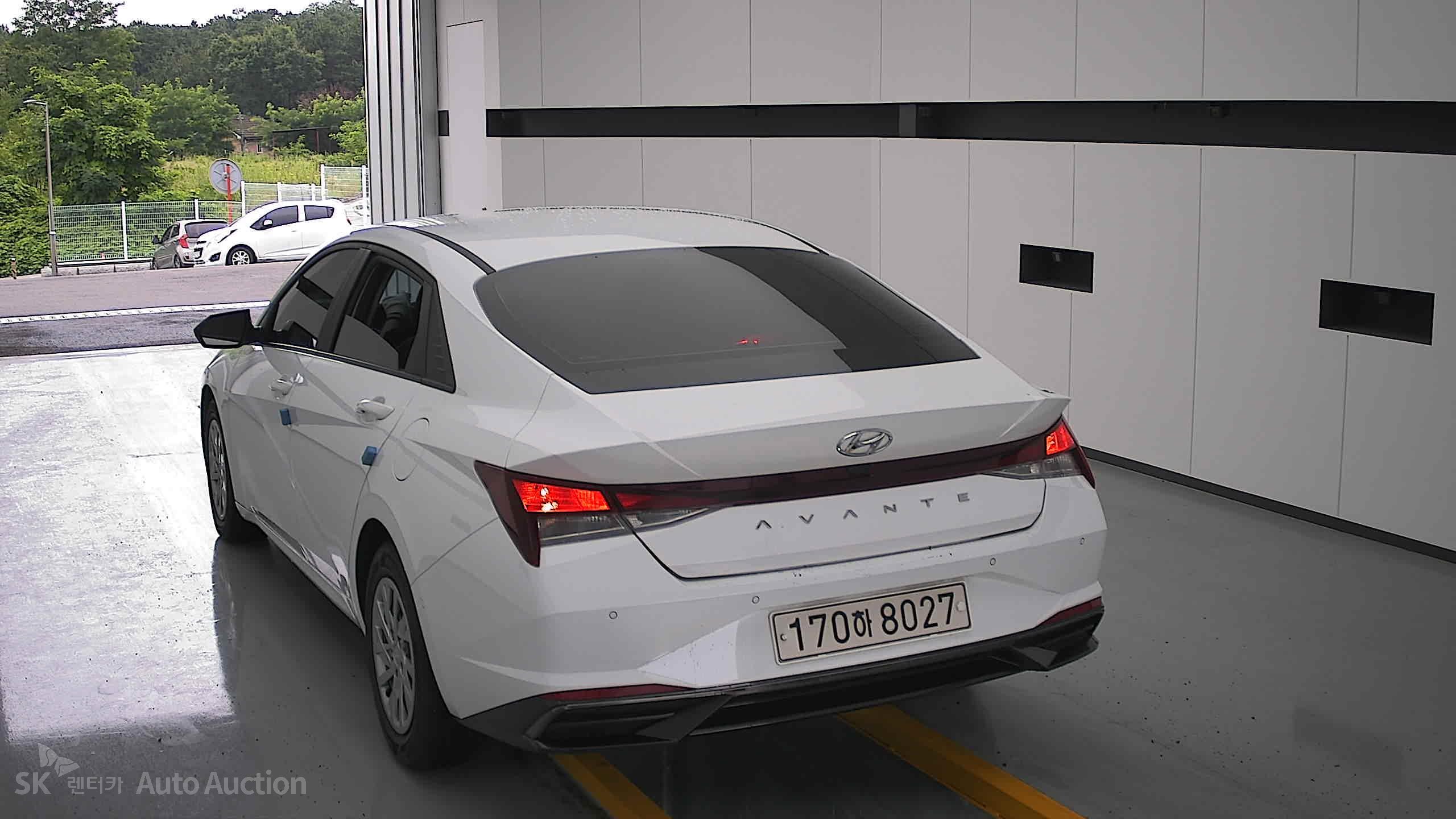 2021 - hyundai avante