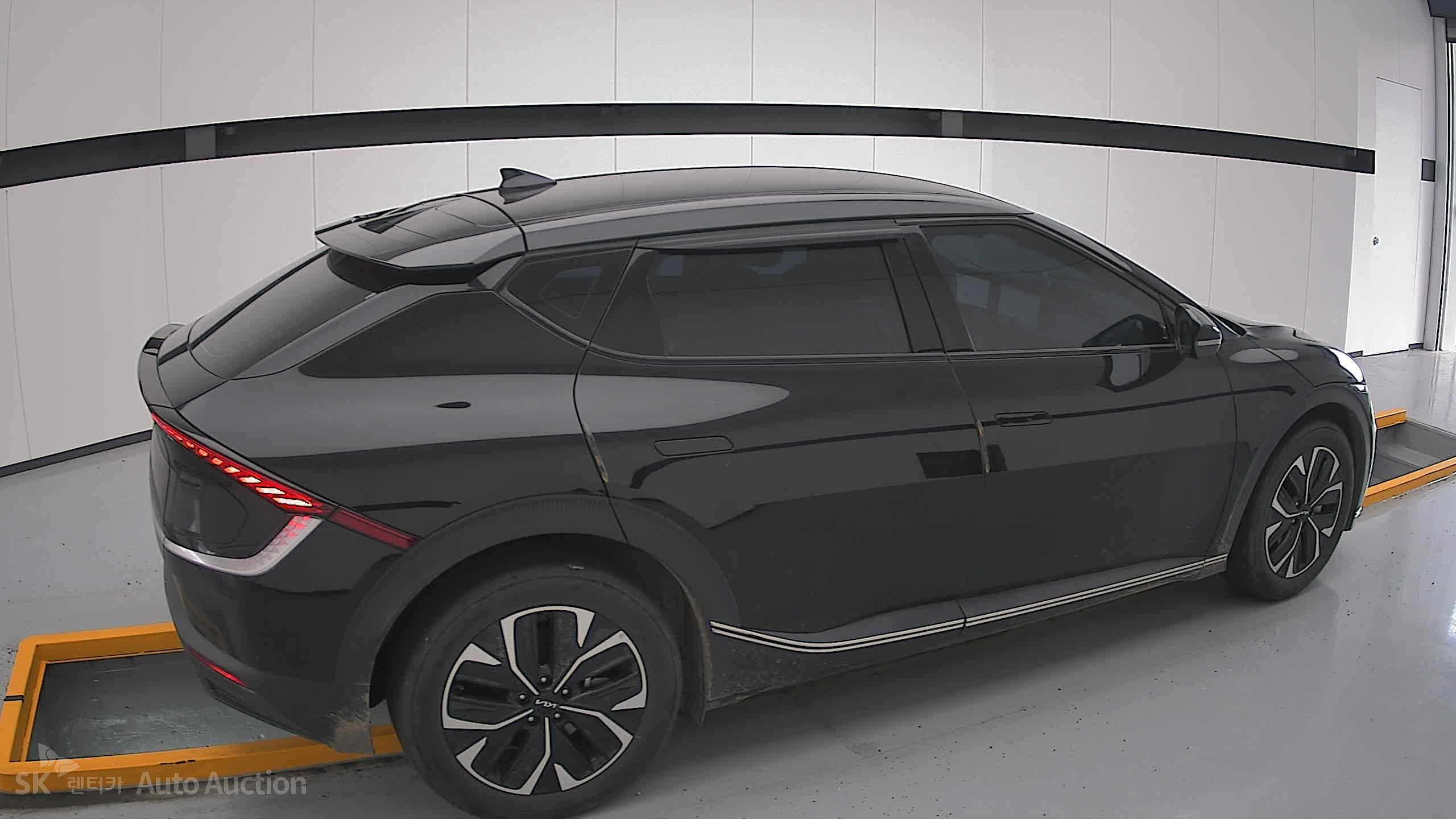 2022 - kia ev6
