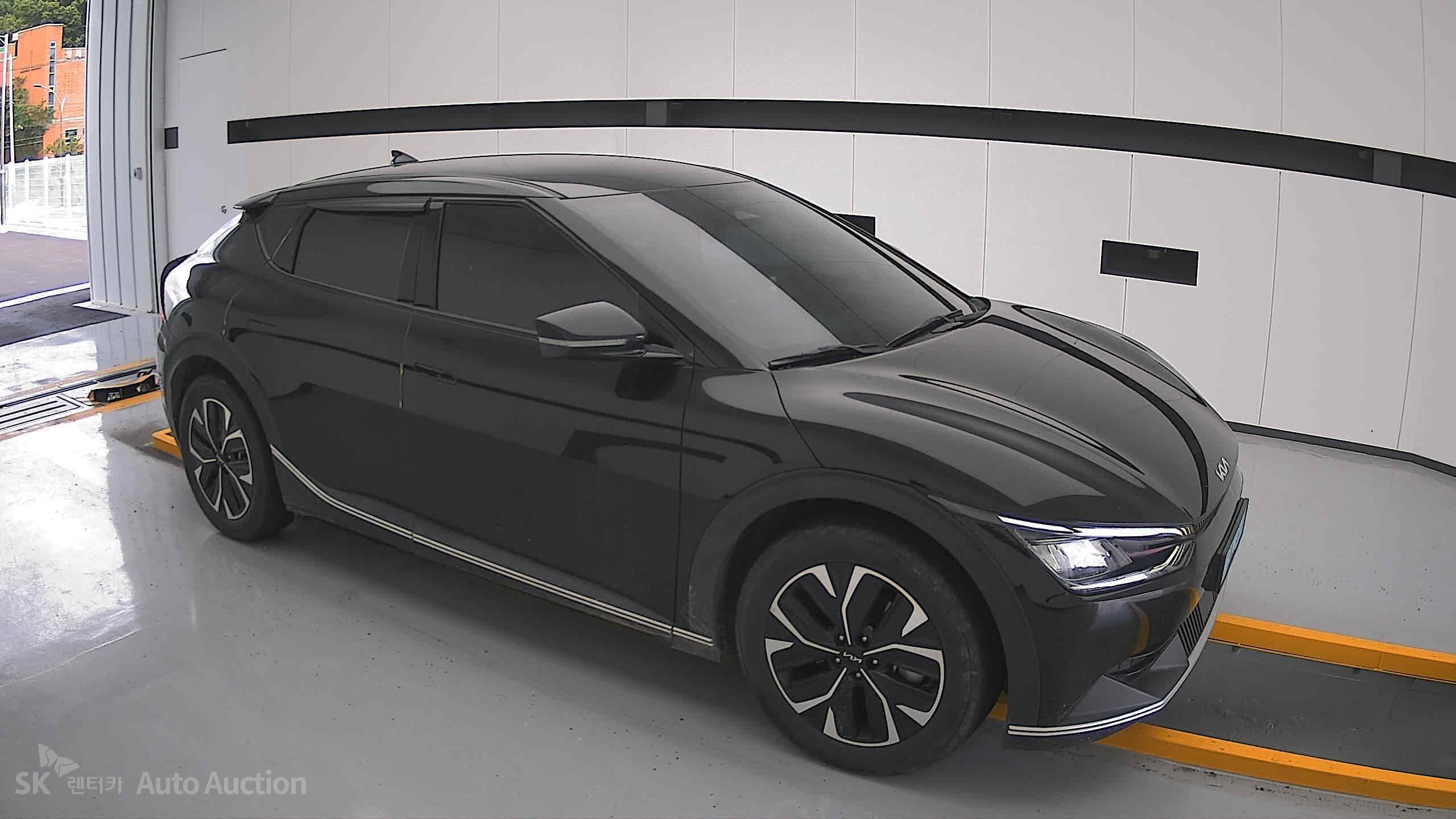 2022 - kia ev6