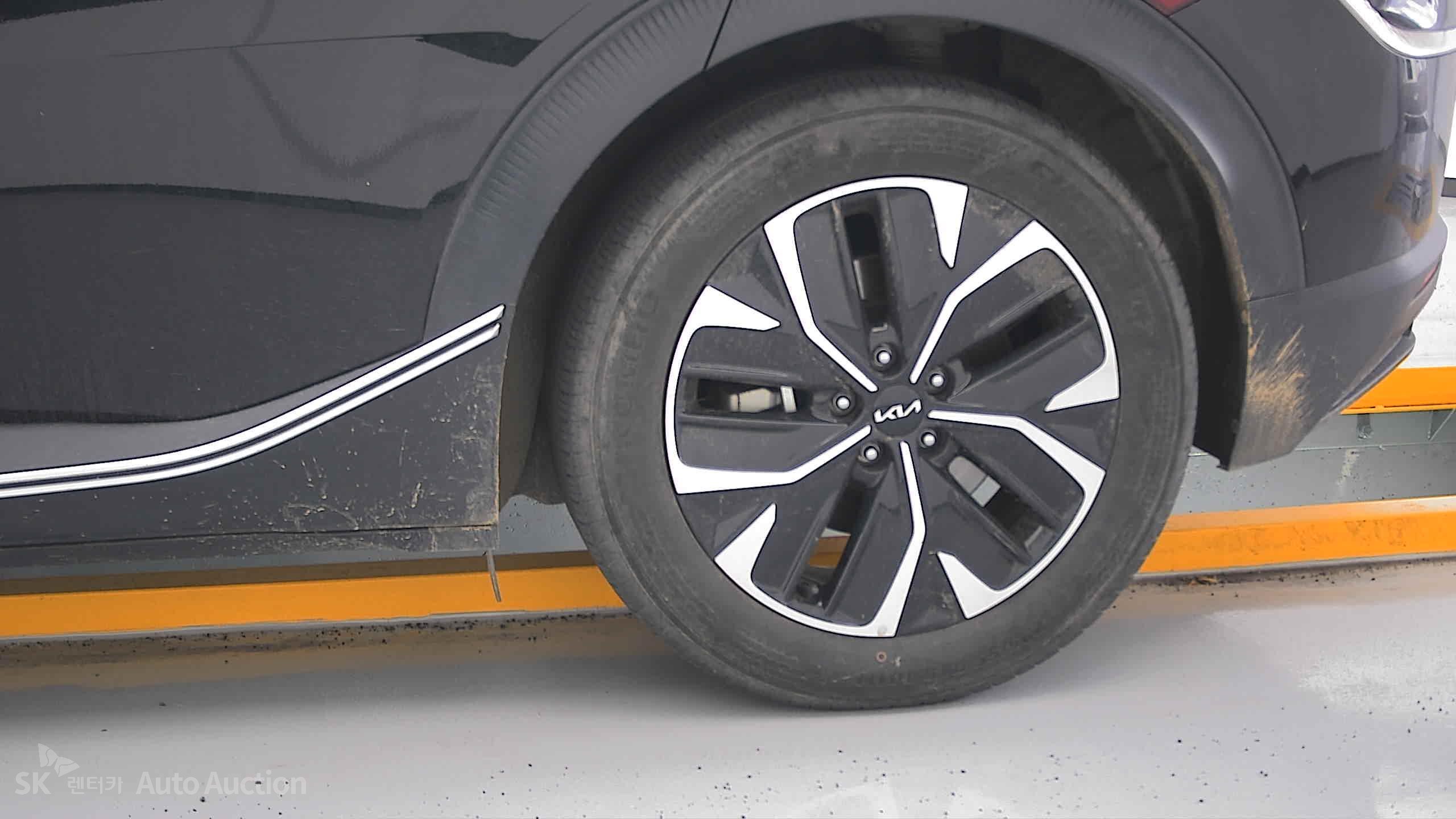 2022 - kia ev6