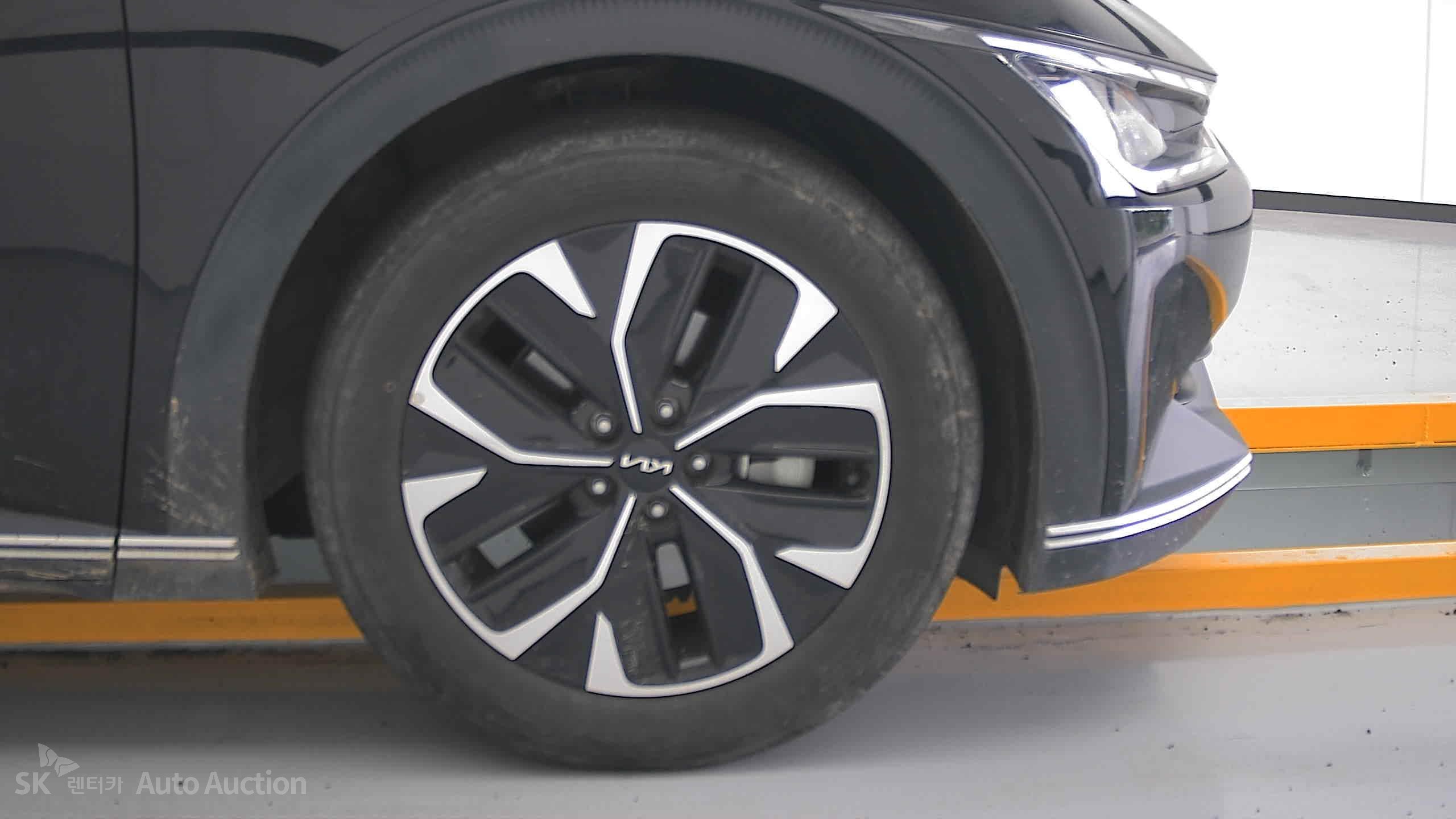 2022 - kia ev6