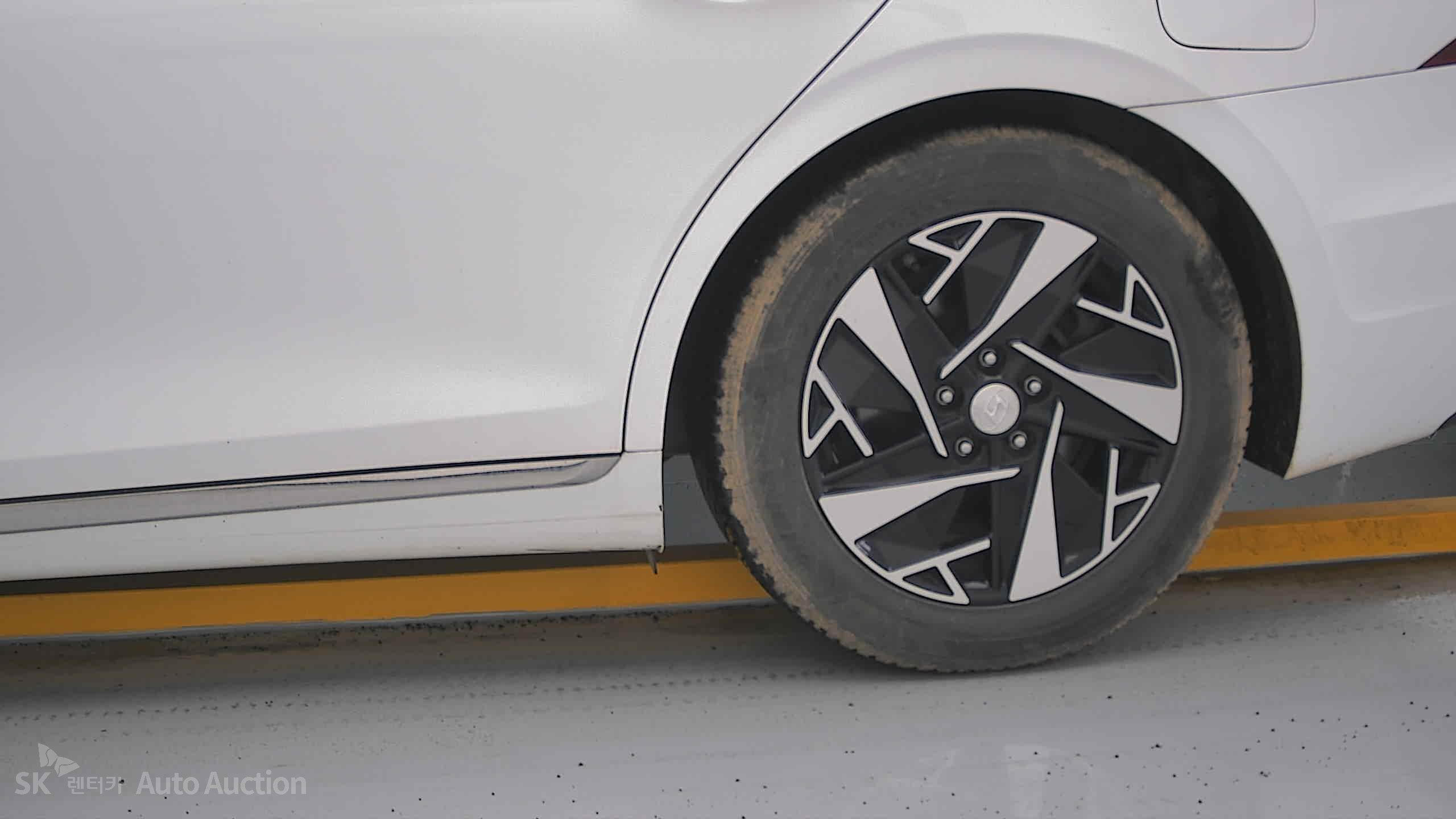 2023 - hyundai grandeur
