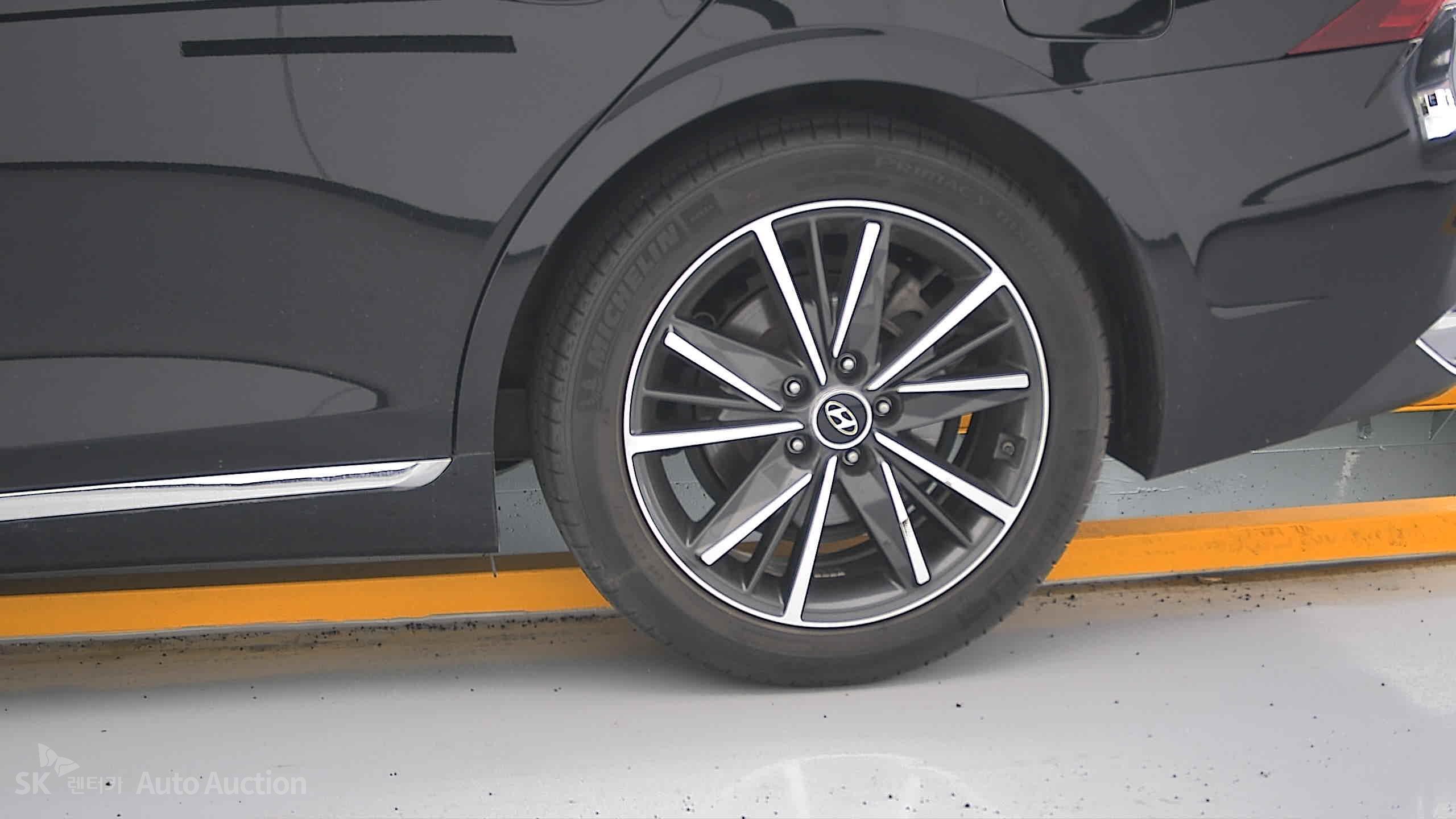 2023 - hyundai grandeur
