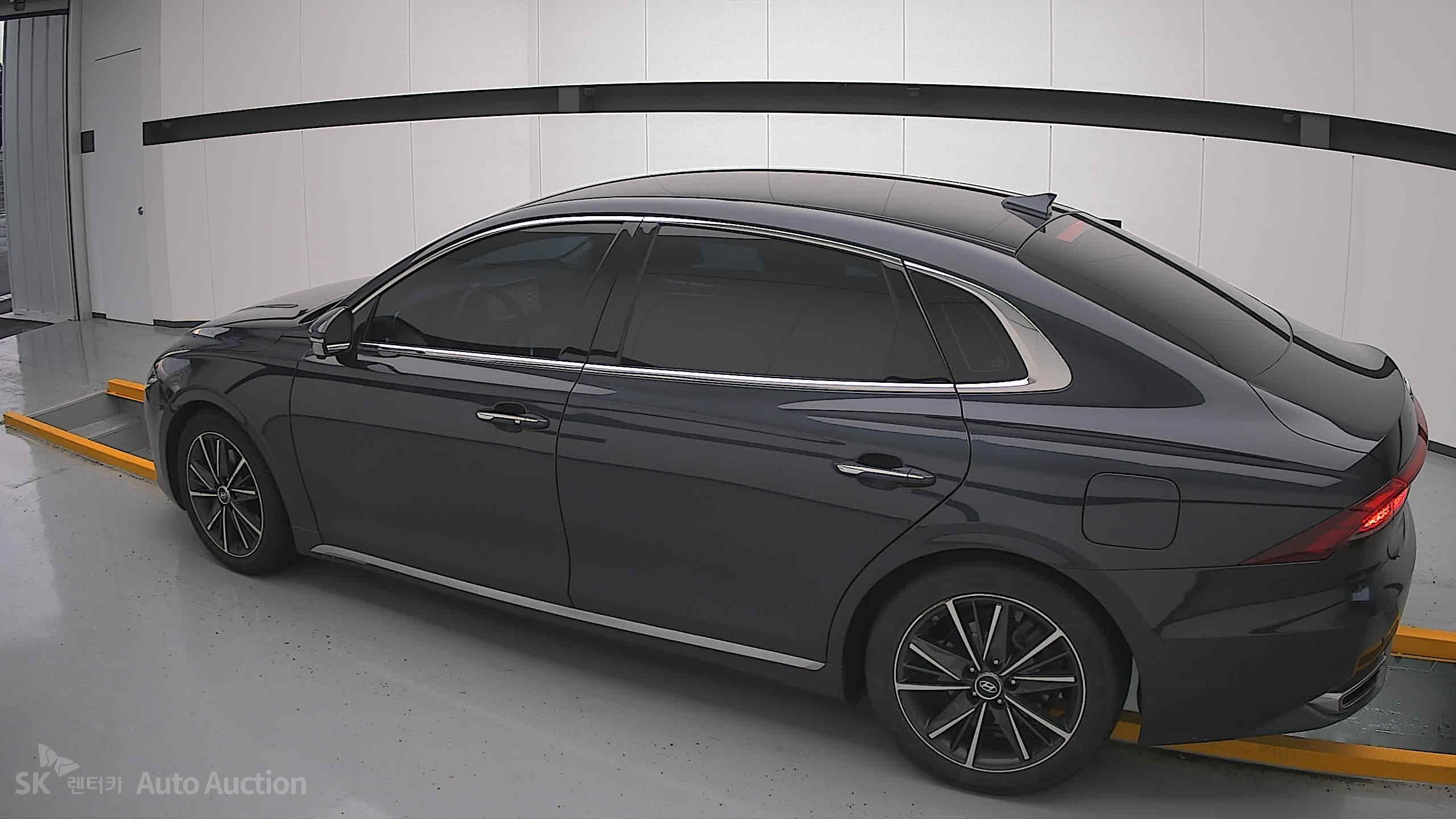 2020 - hyundai grandeur