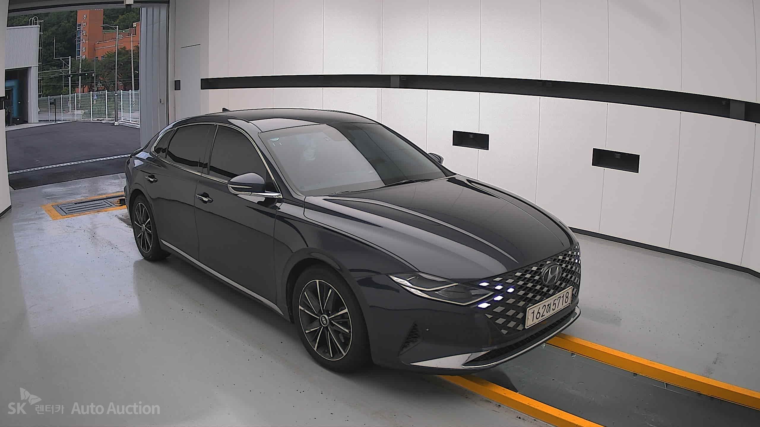2020 - hyundai grandeur