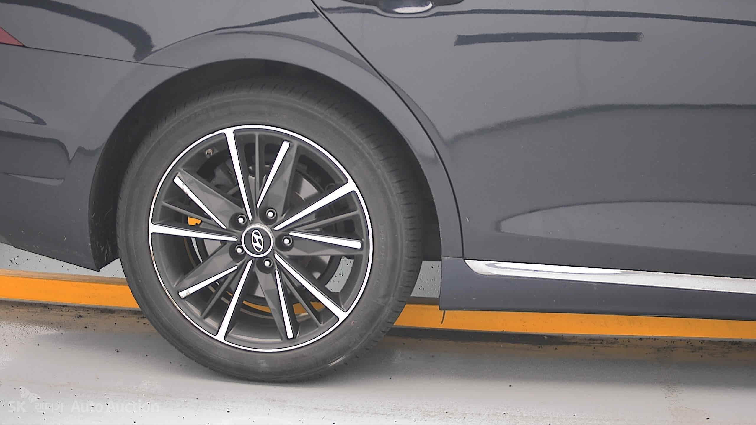 2020 - hyundai grandeur