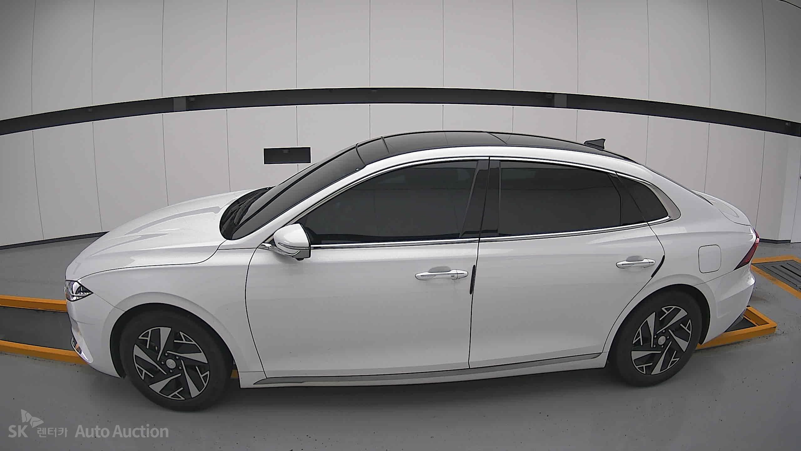 2023 - hyundai grandeur