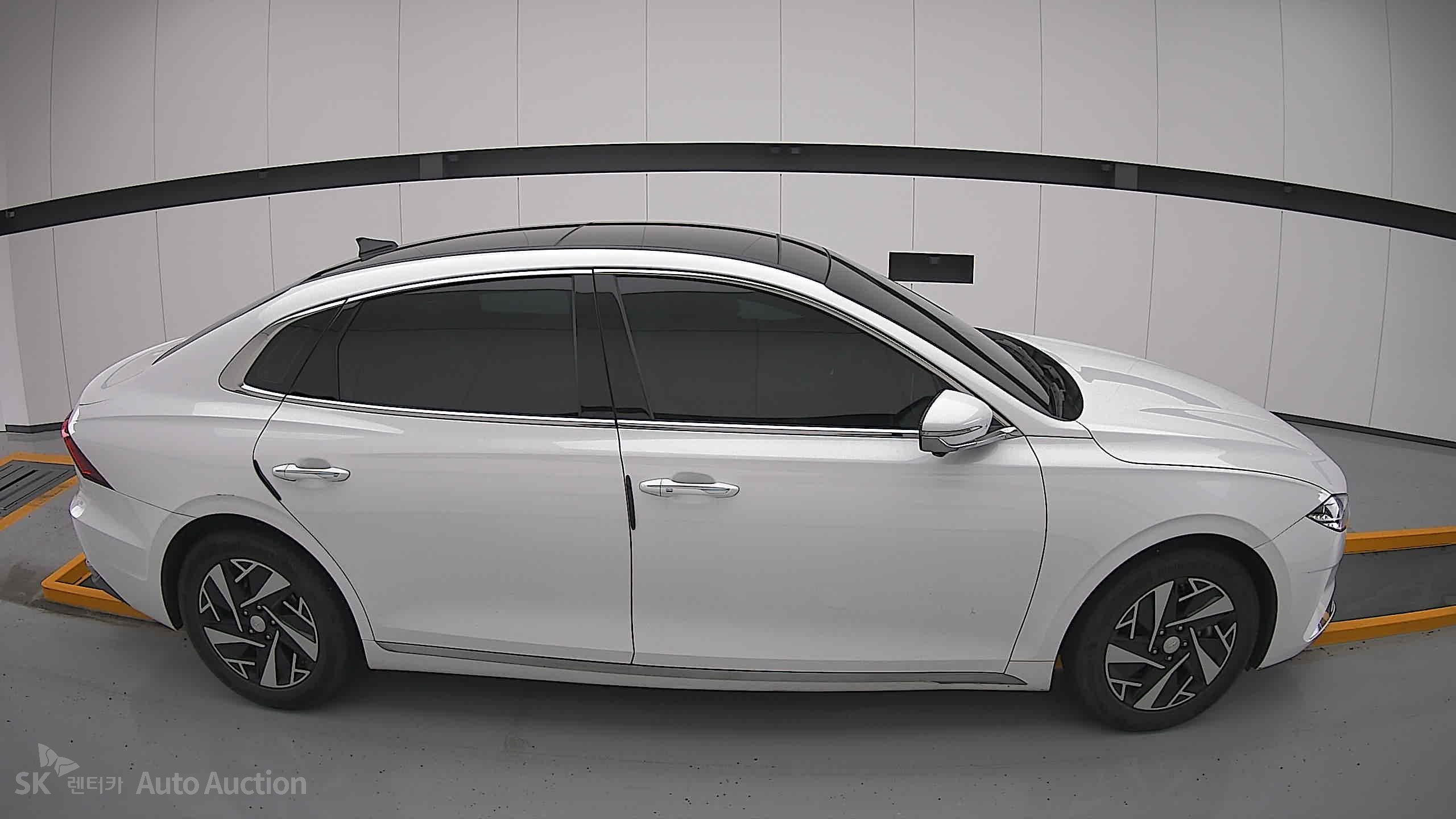 2023 - hyundai grandeur