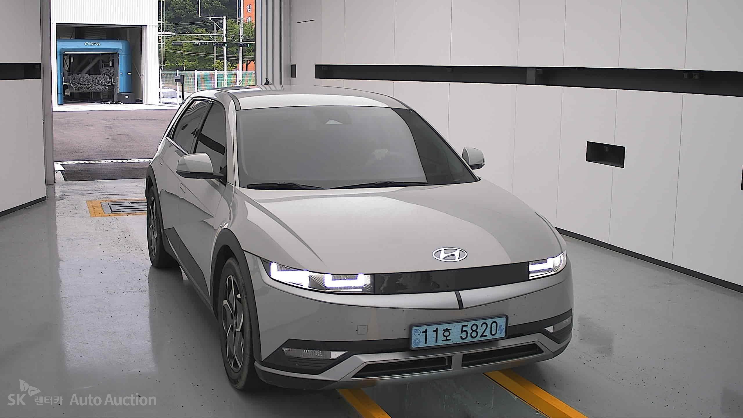 2022 - hyundai ioniq