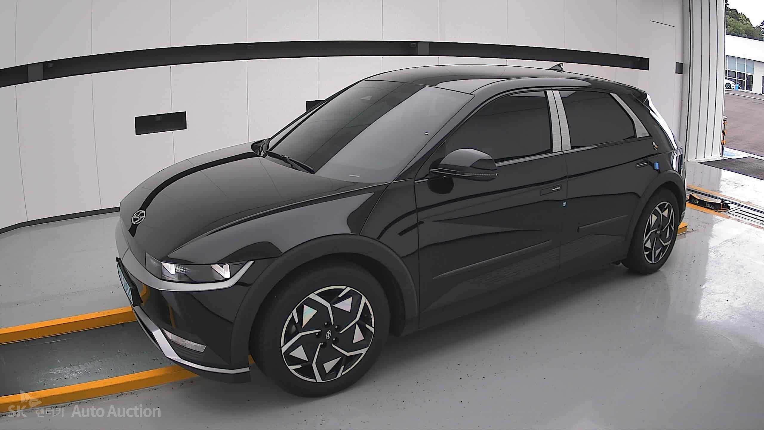 2022 - hyundai ioniq