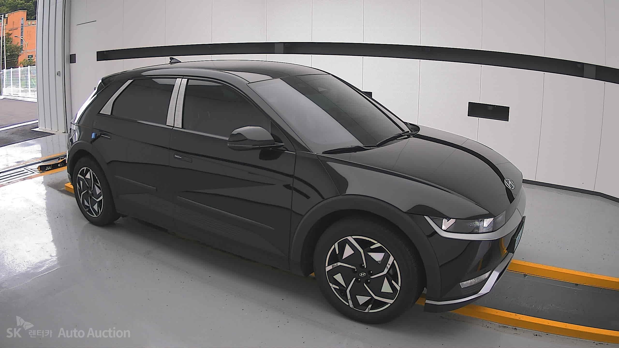 2022 - hyundai ioniq