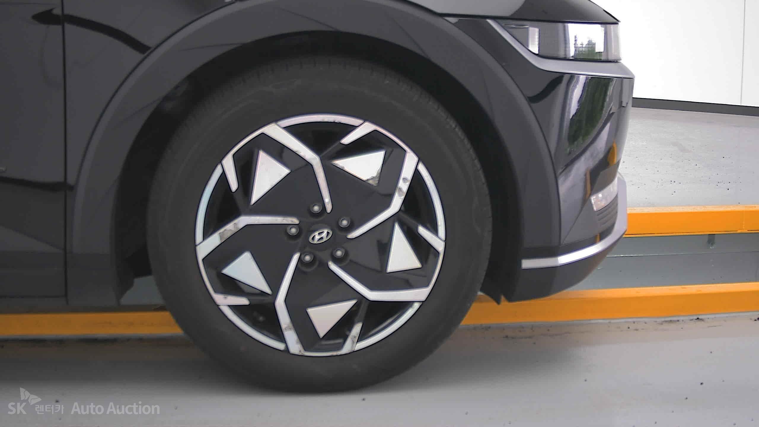 2022 - hyundai ioniq