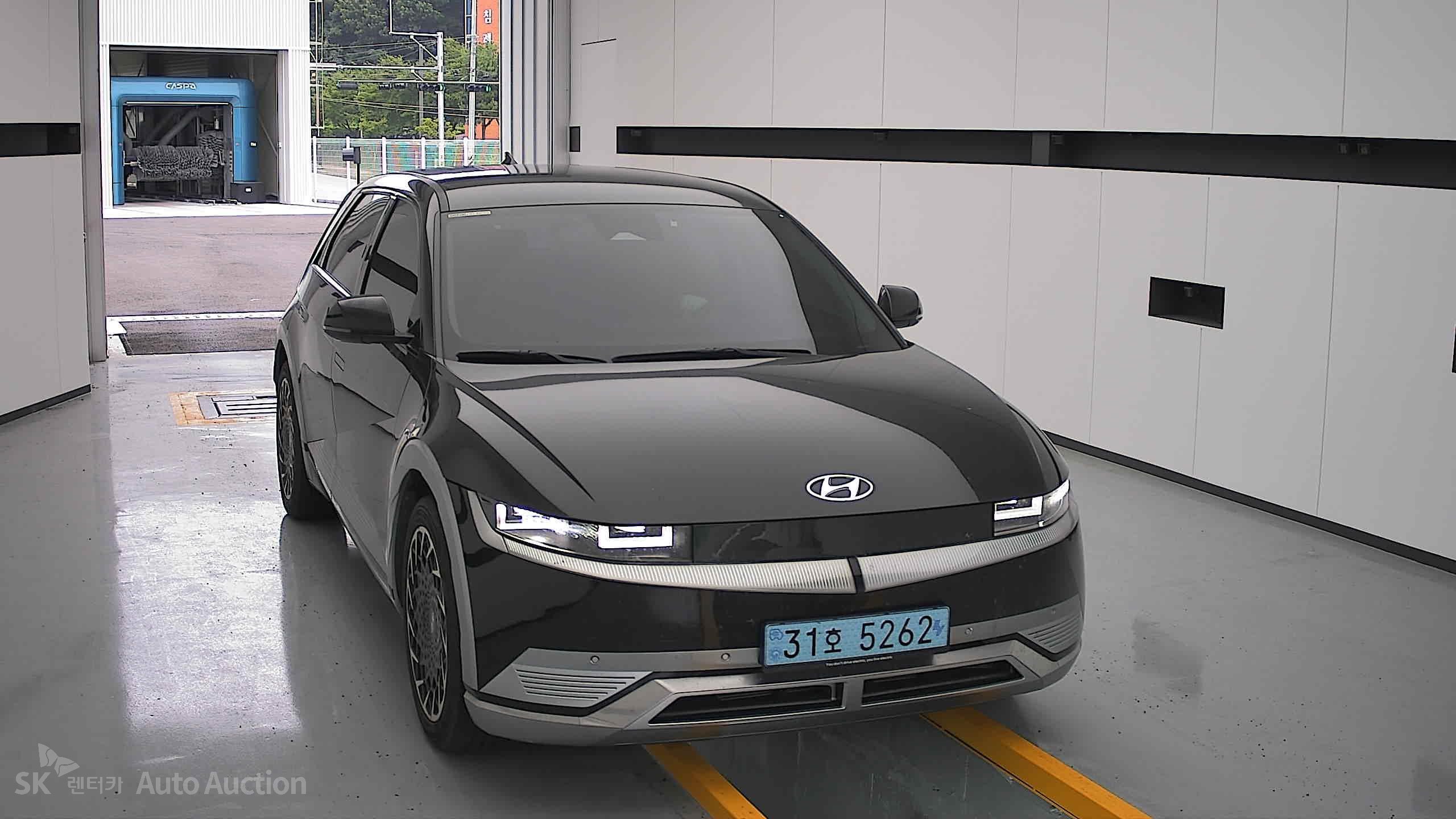 2022 - hyundai ioniq