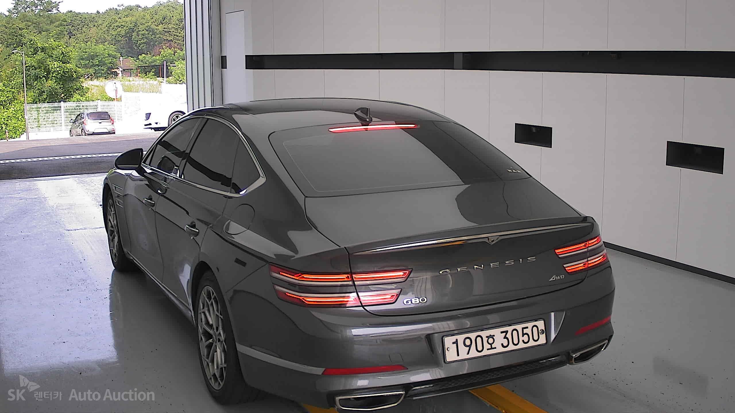 2022 - genesis g80
