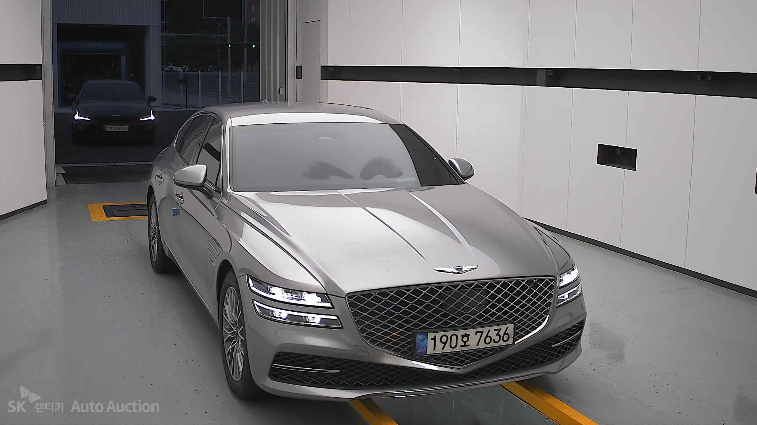 2022 - genesis g80