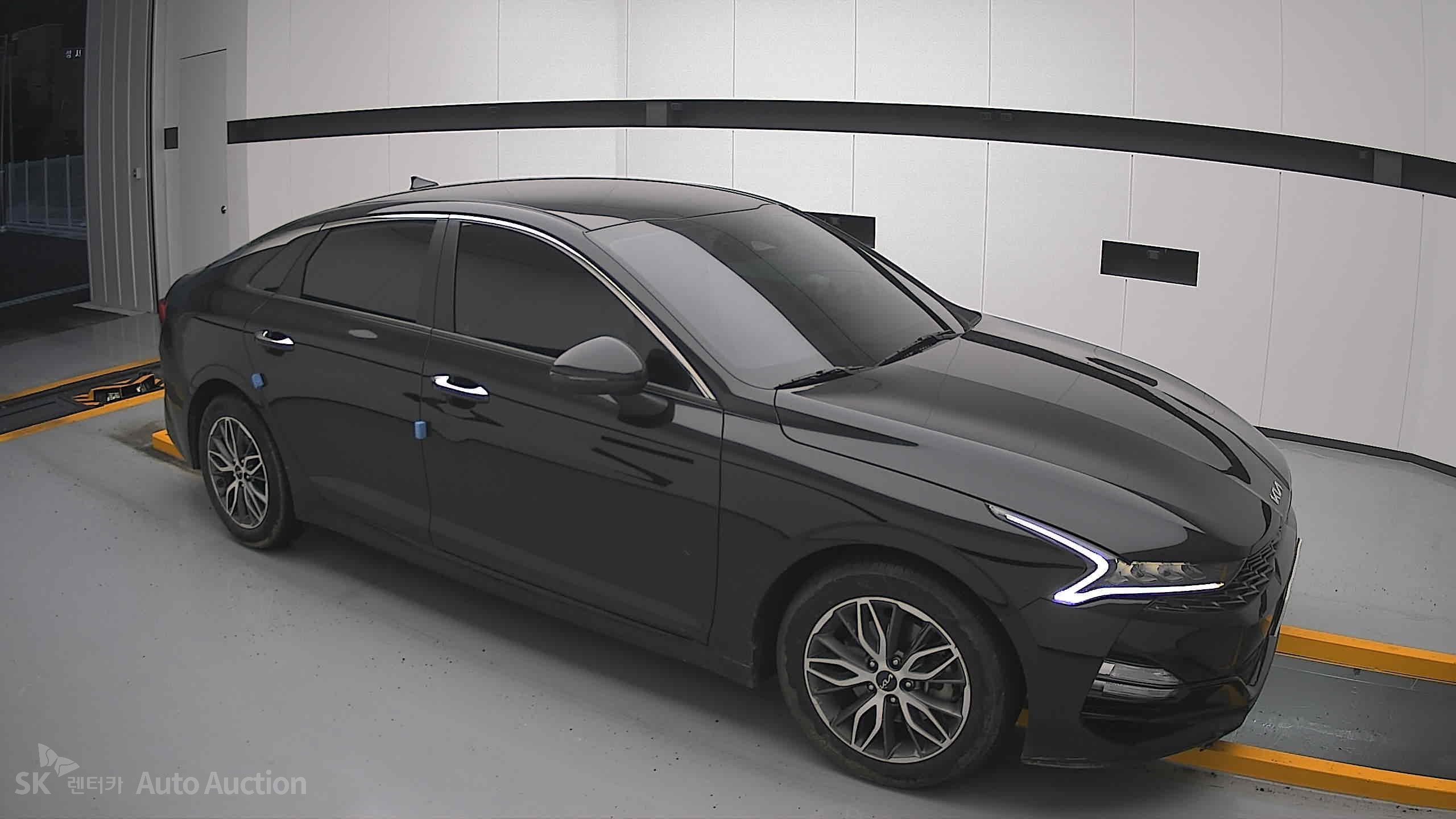 2022 - kia k5