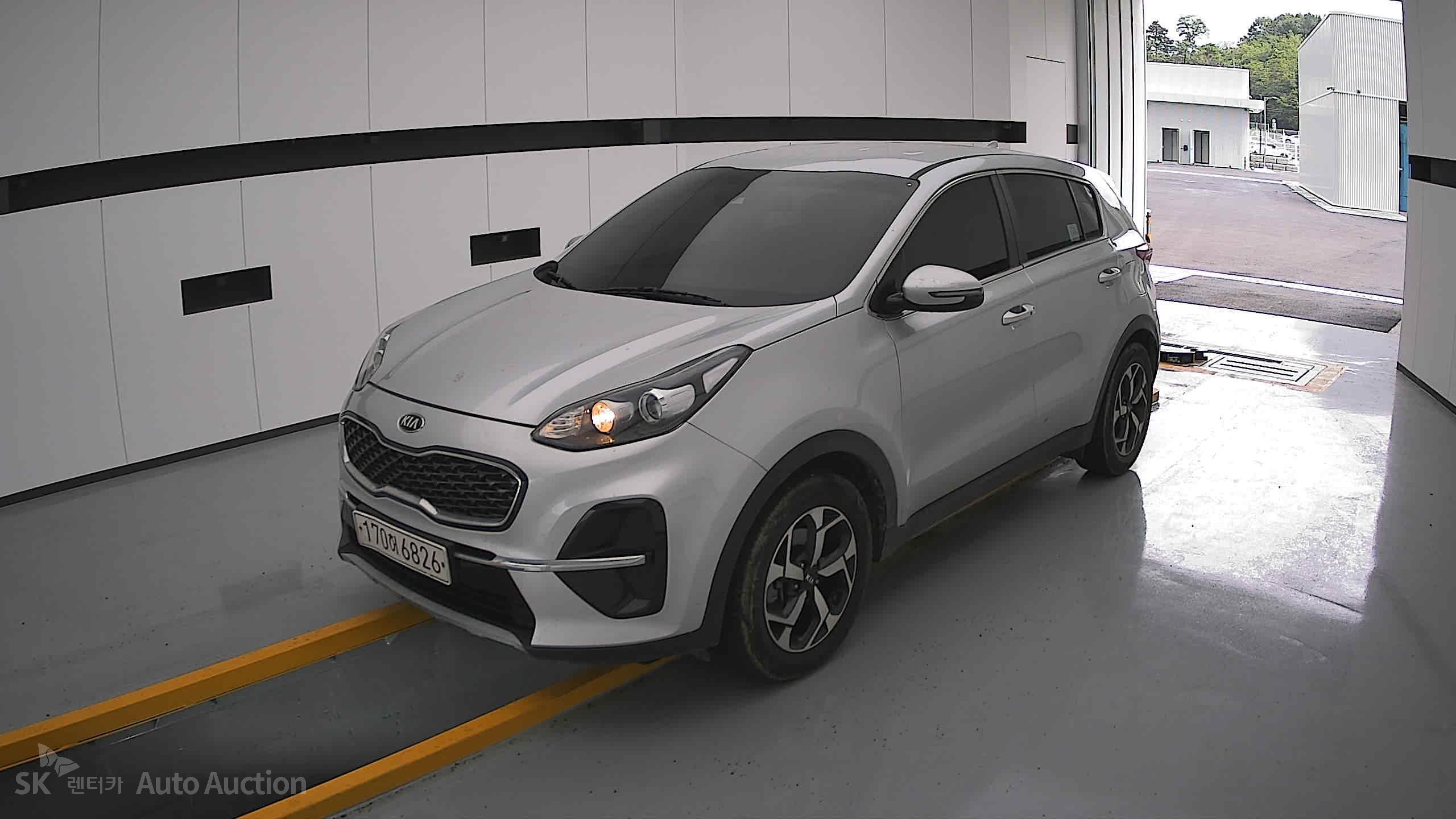 2022 - kia sportage