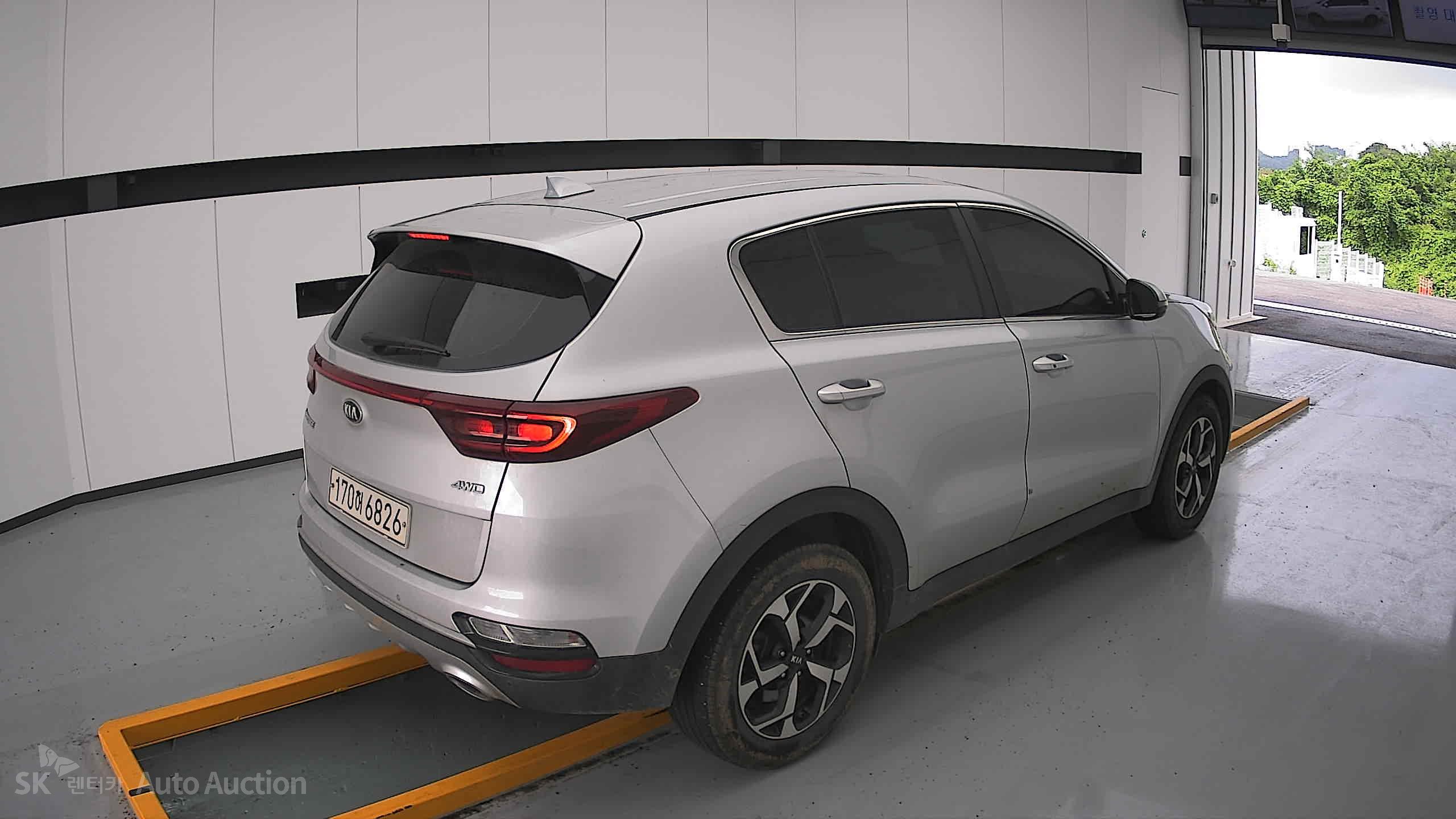 2022 - kia sportage