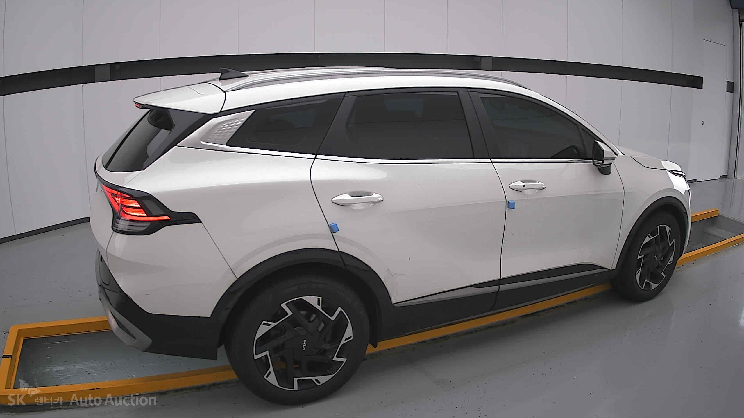 2023 - kia sportage