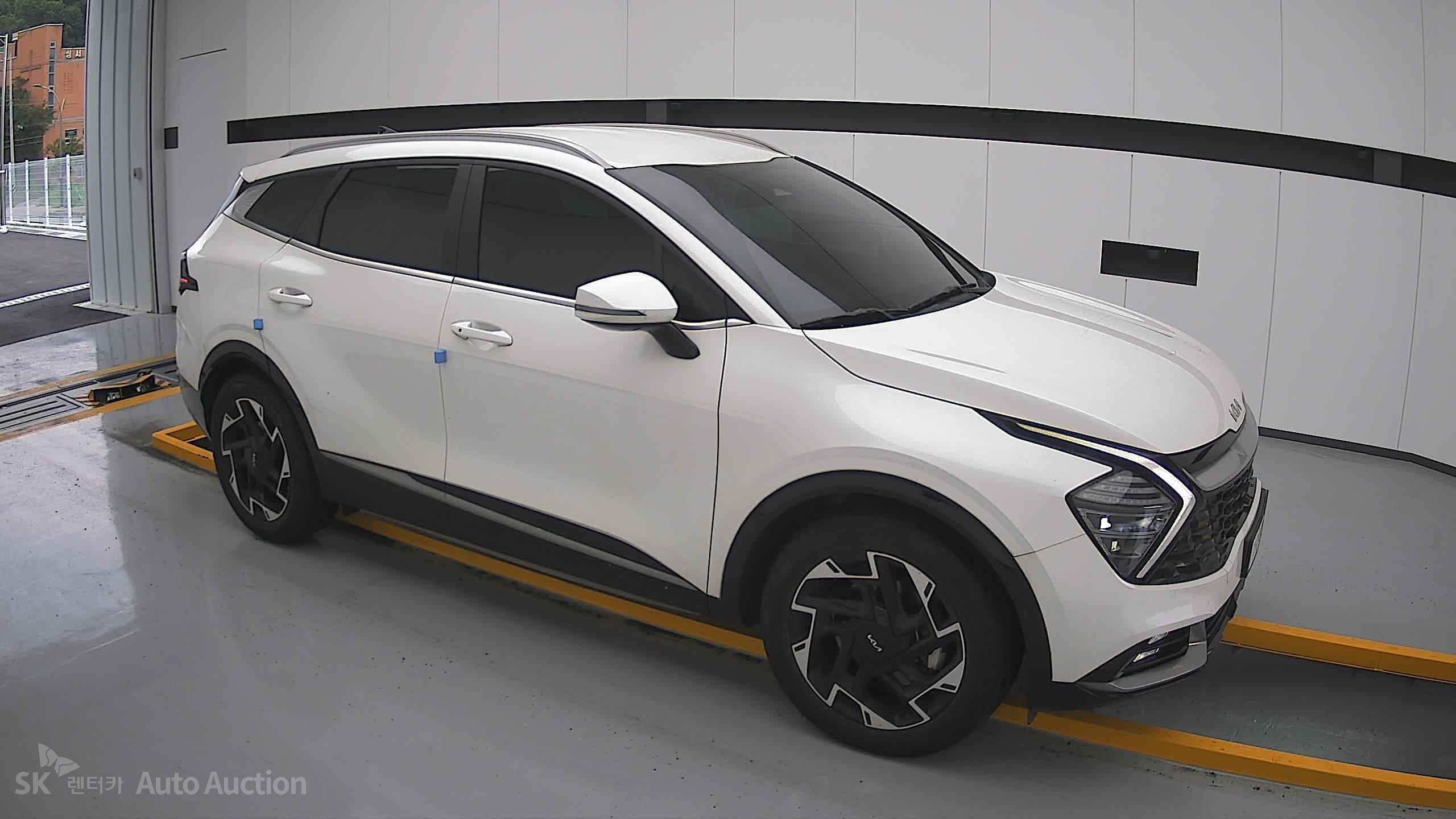 2023 - kia sportage