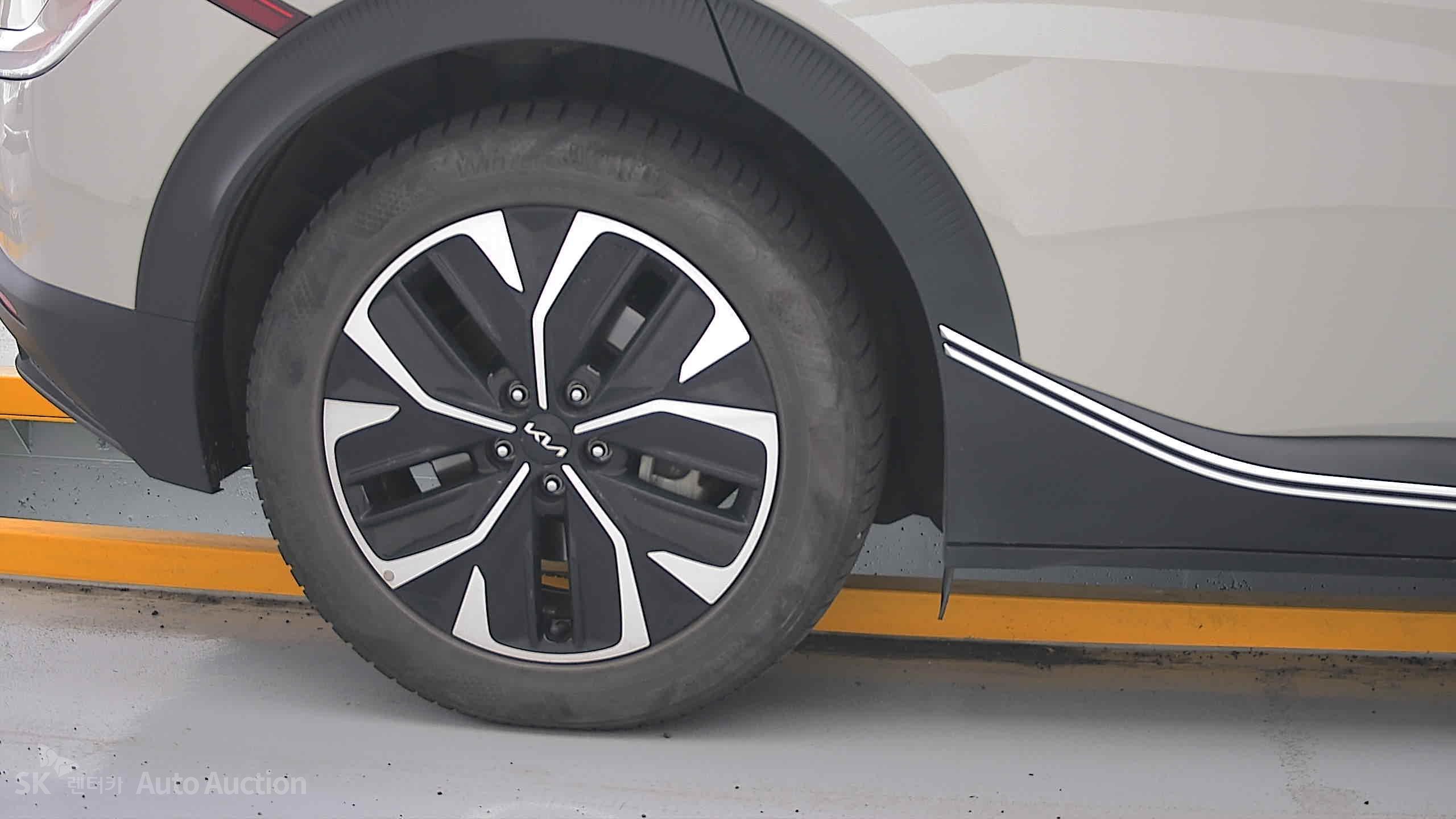 2022 - kia ev6