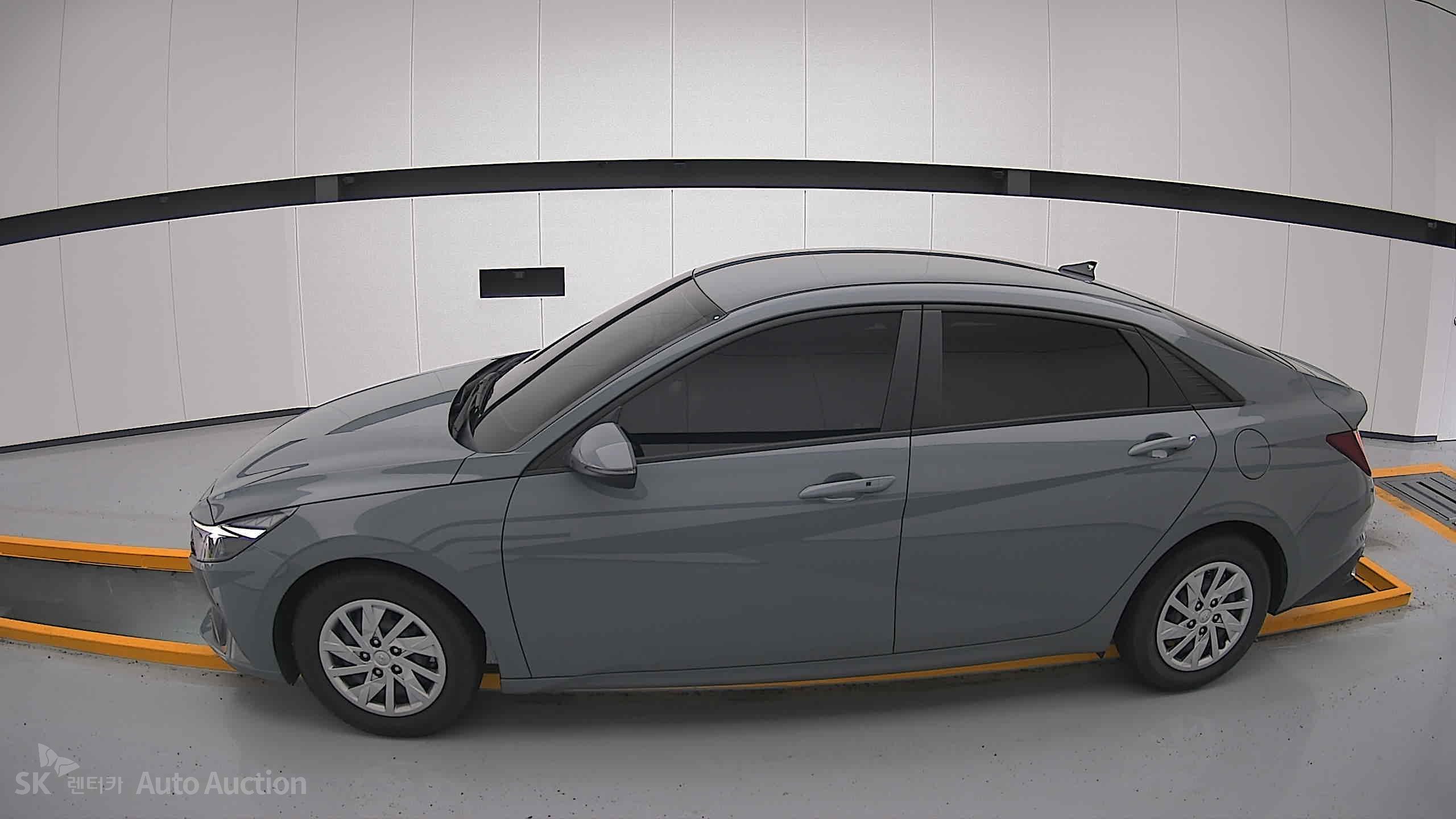 2021 - hyundai avante