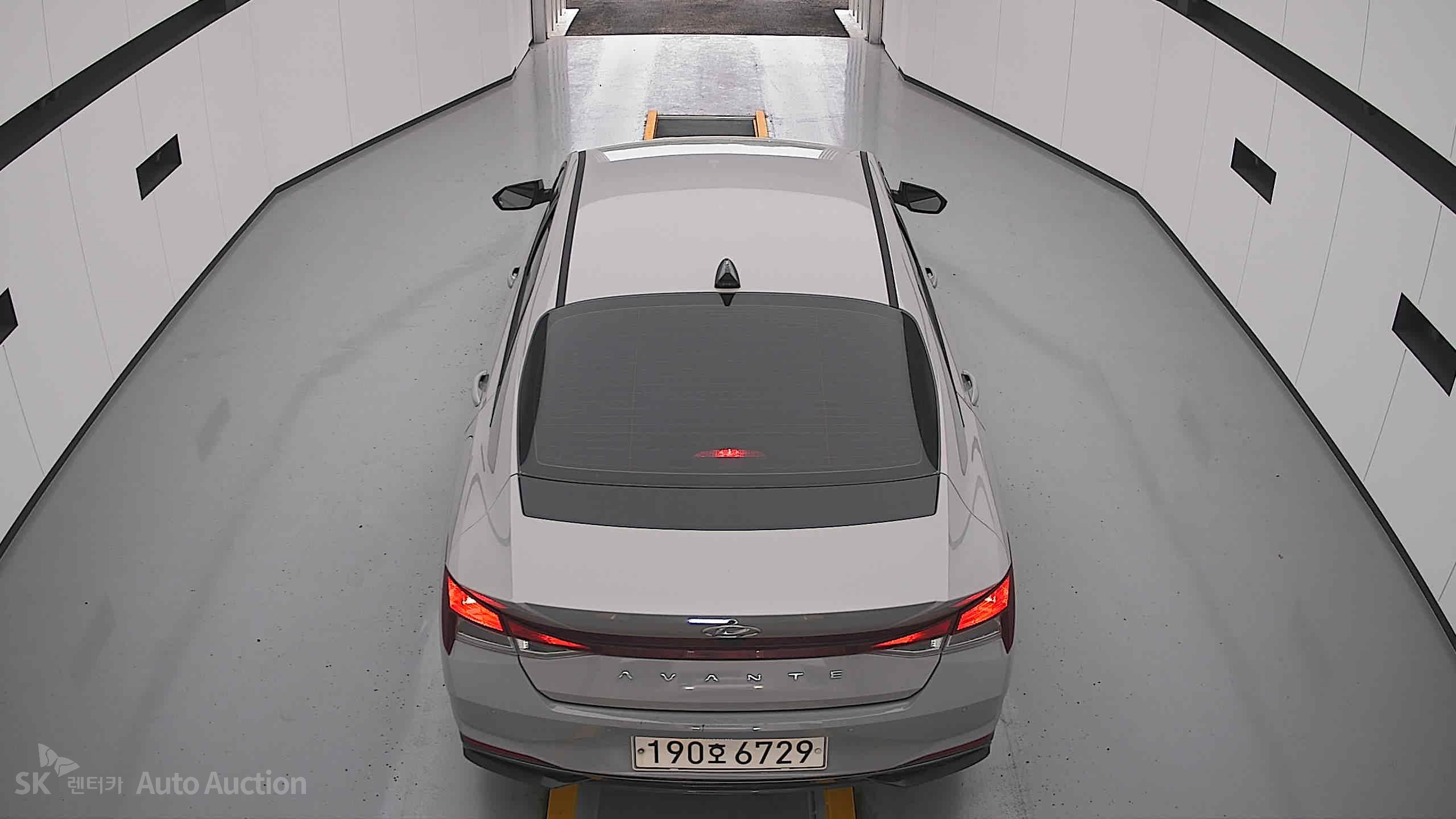2023 - hyundai avante