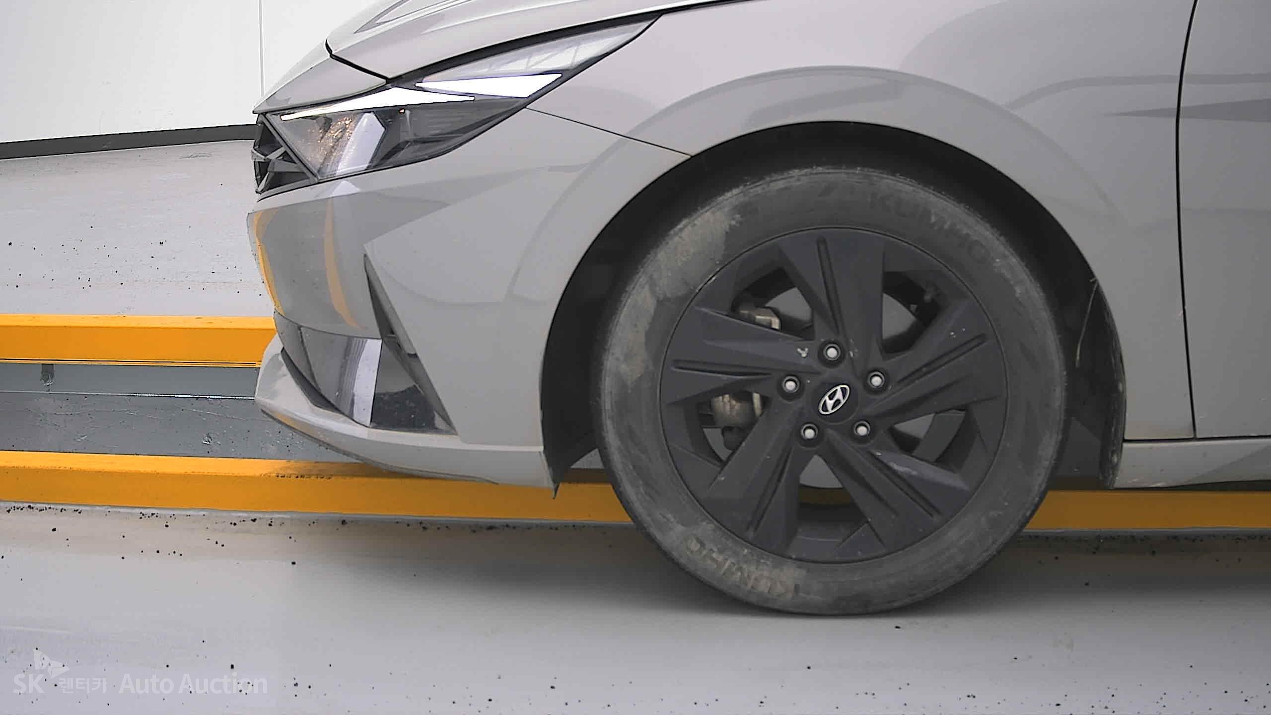 2023 - hyundai avante