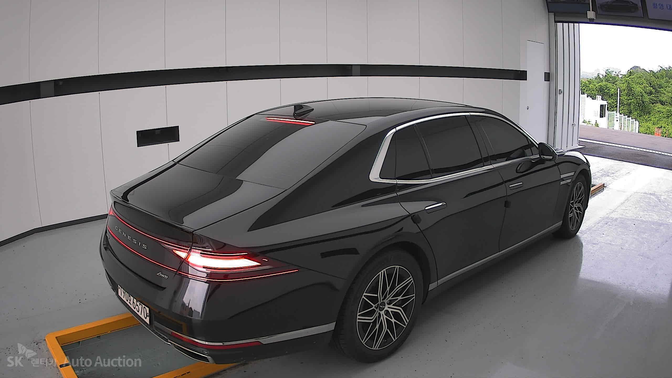 2022 - genesis g90