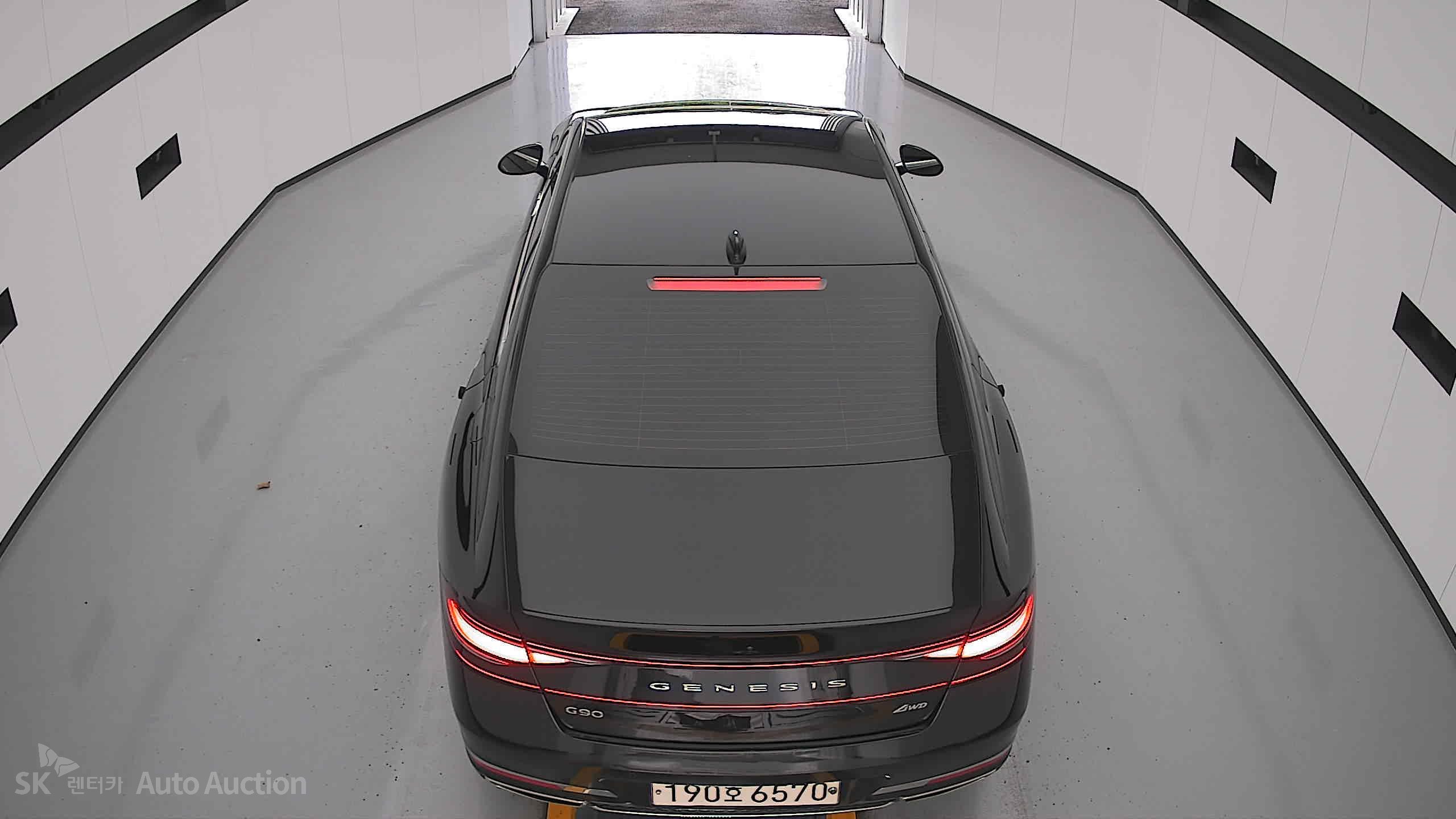 2022 - genesis g90