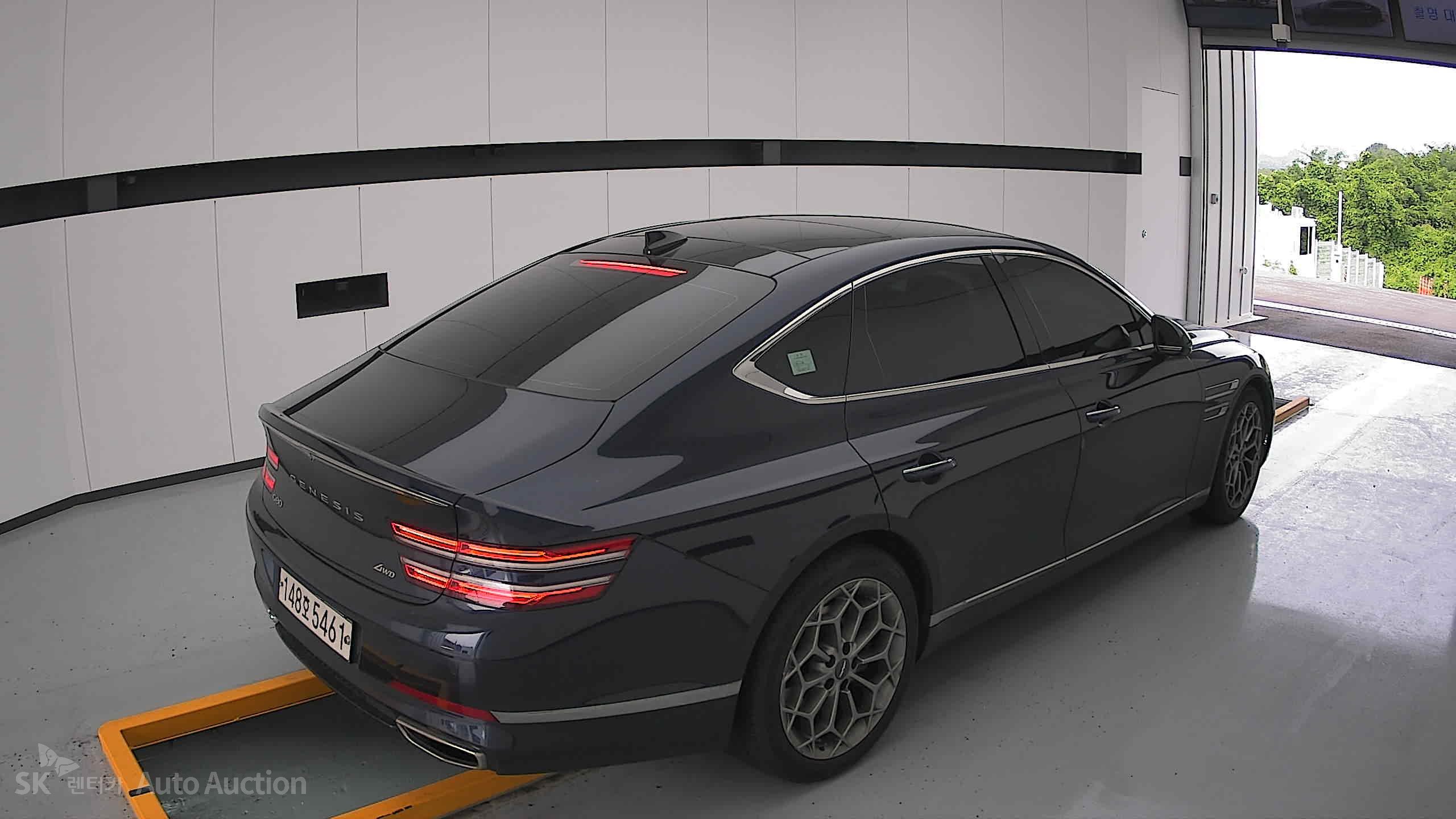 2021 - genesis g80